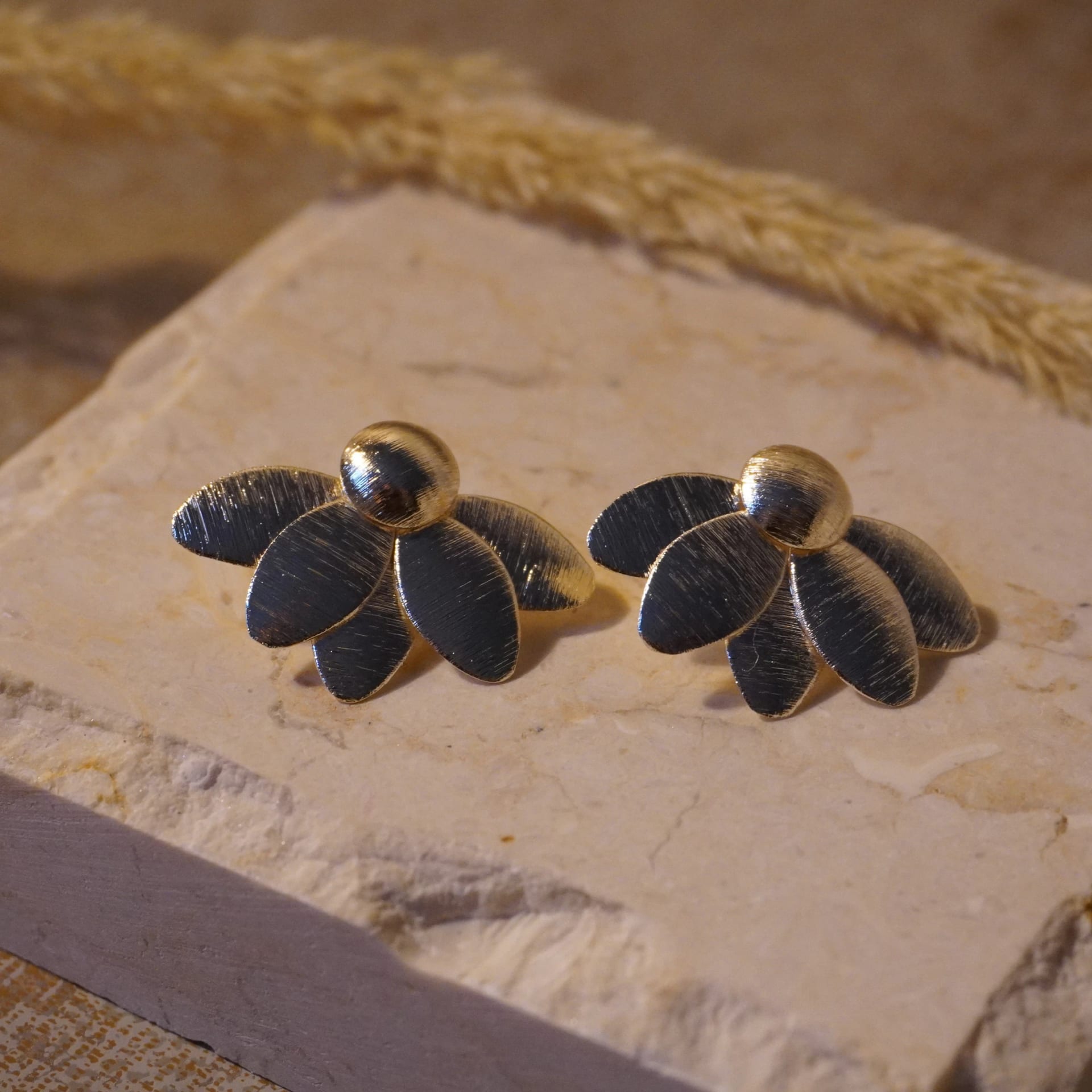 Bloom Duo Studs - imagen 1