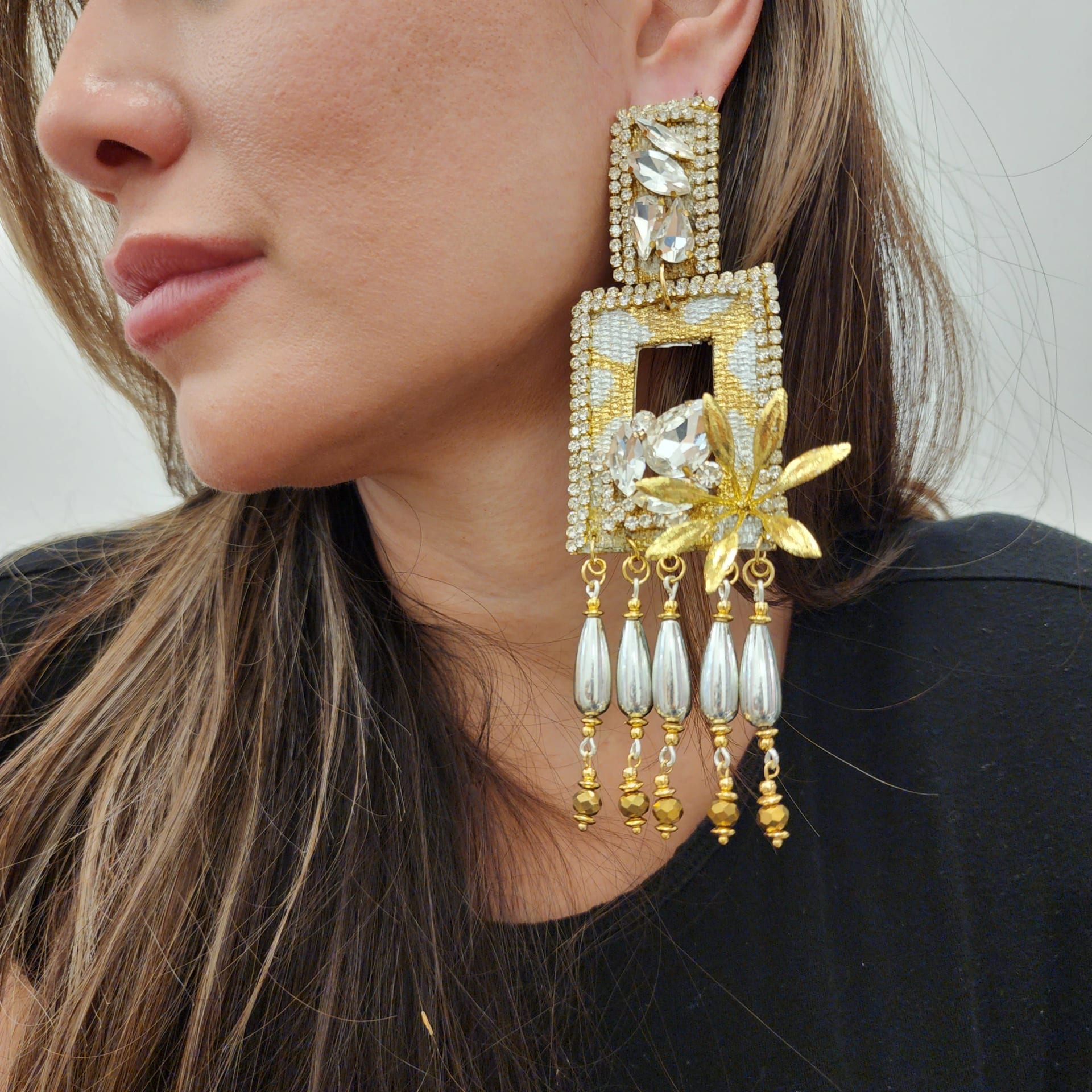 Gold & Silver Totumo Earrings with Jewelry - imagen 2