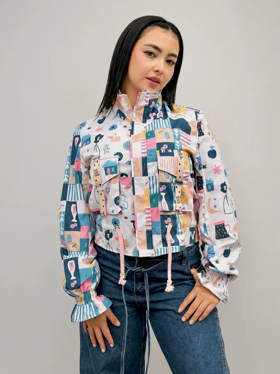 Chaqueta corta estampada crema - imagen 1