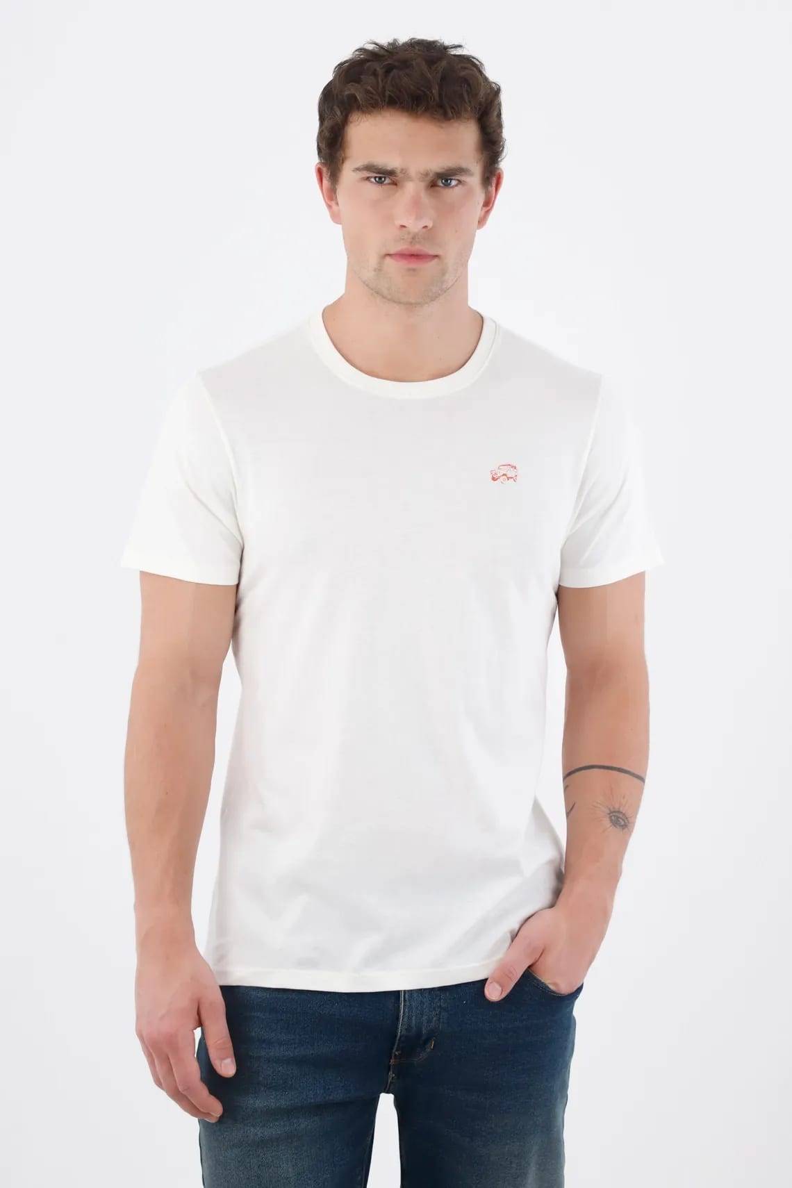 Camiseta regular con mini gráfico al pecho de algodón blanco para hombre - imagen 1