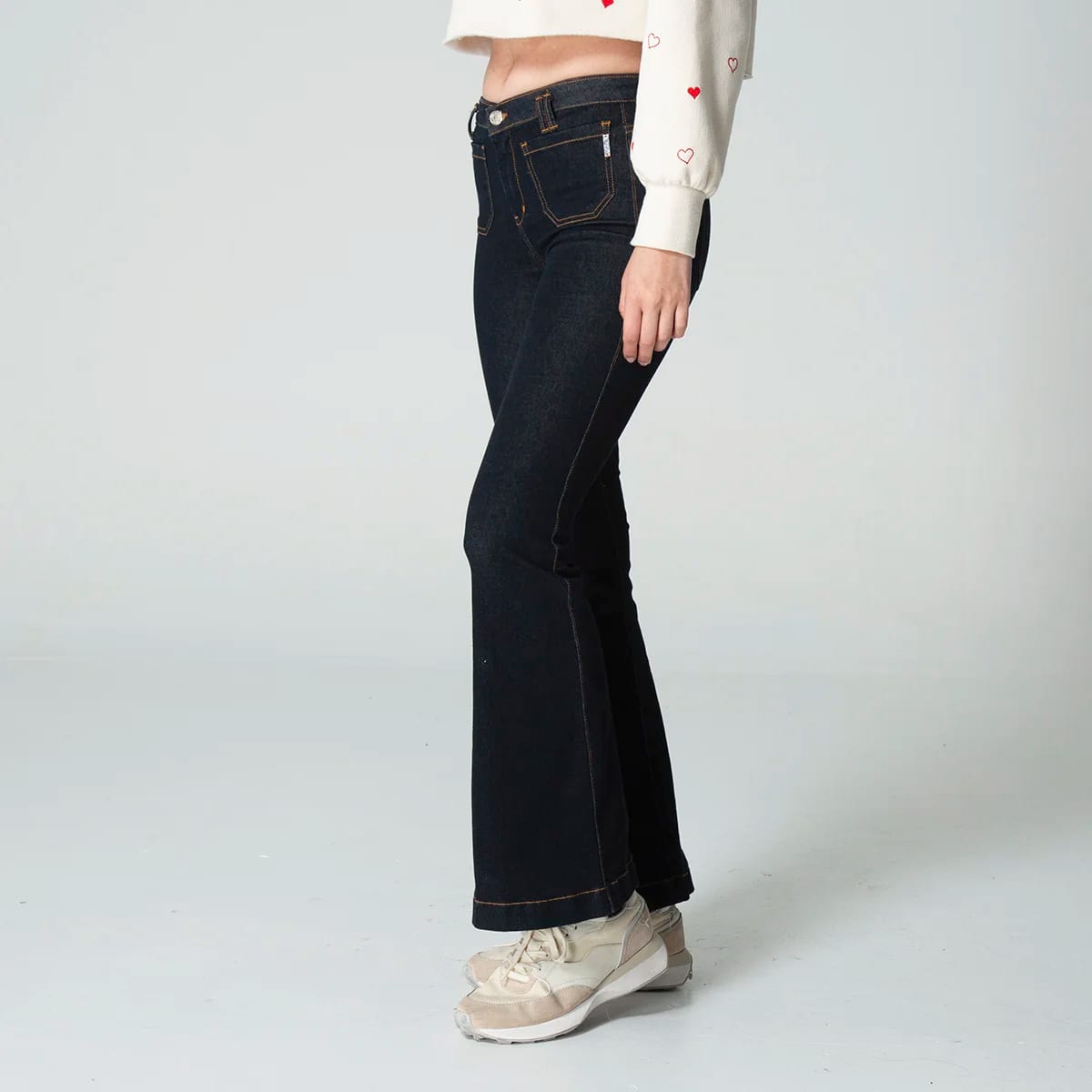 Jean Flare Emilee - imagen 9