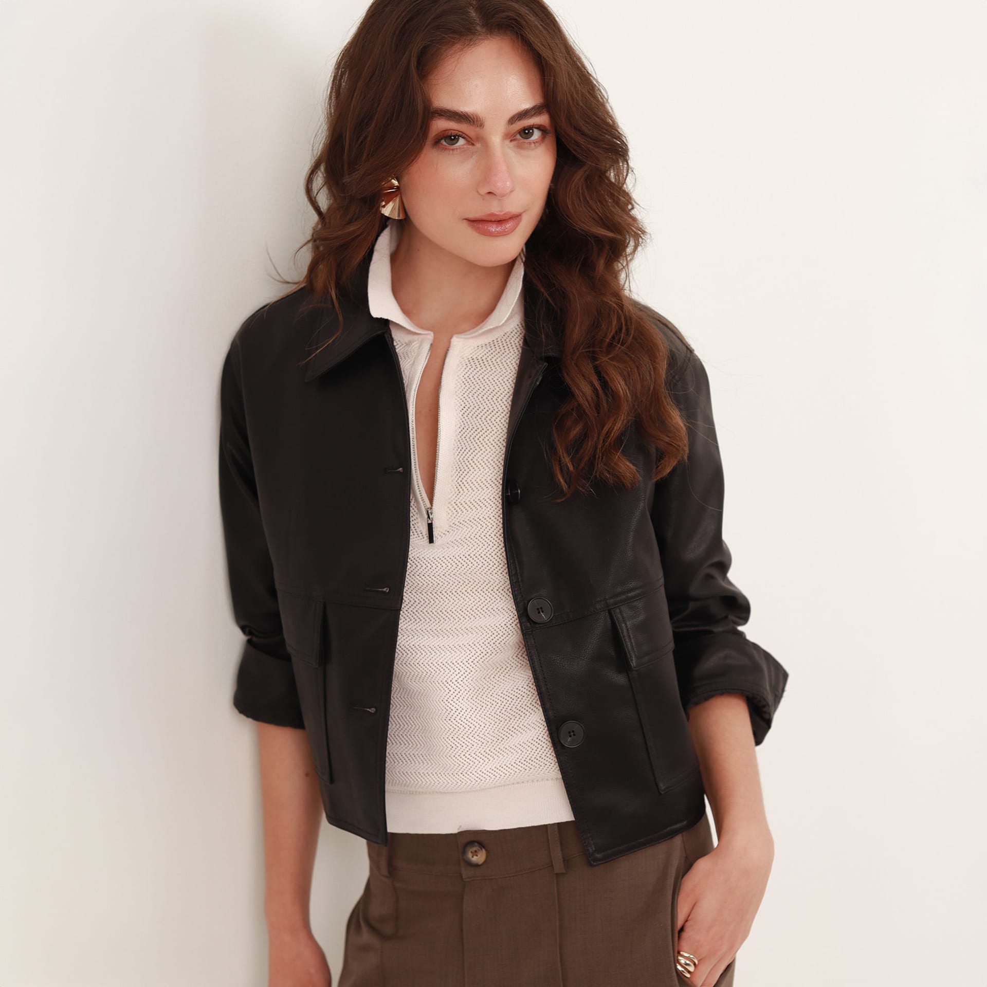 Chaqueta cazadora en cuero sintetico - imagen 6