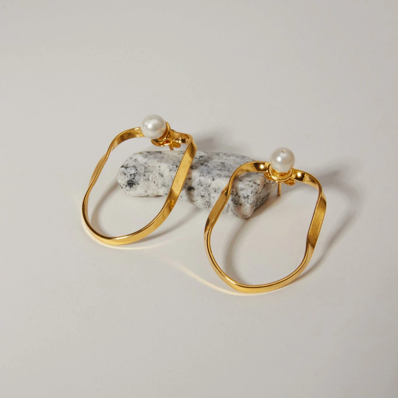 Marina Pearl Drops Earrings - imagen 7