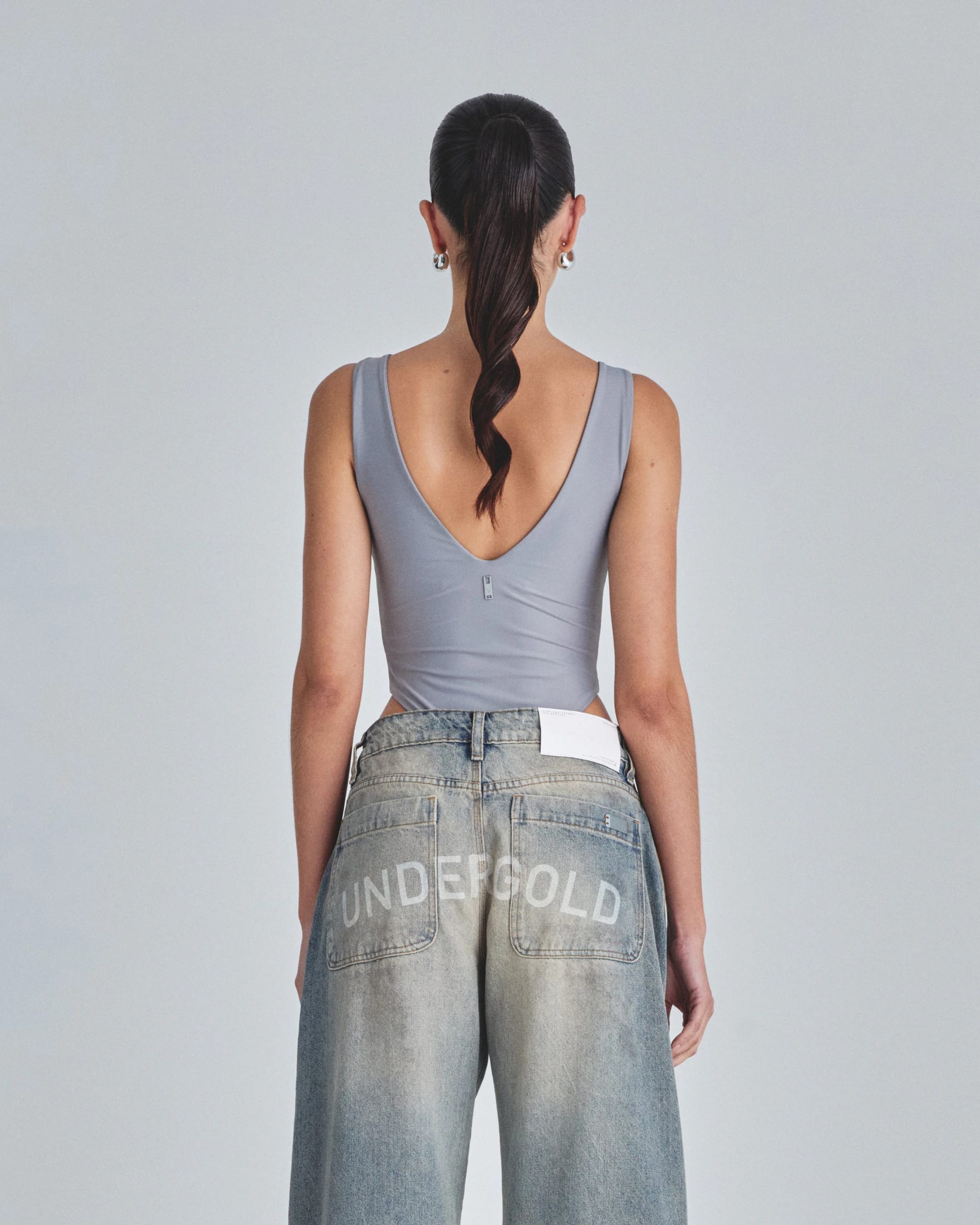 Line Basic V Neck Body Gray - imagen 6