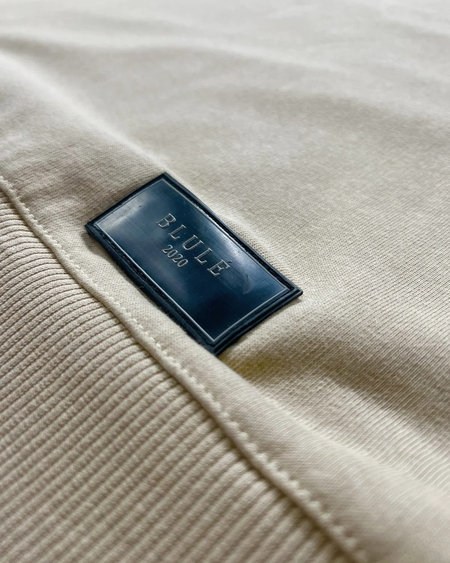 Boundaries Crewneck Nude - imagen 7
