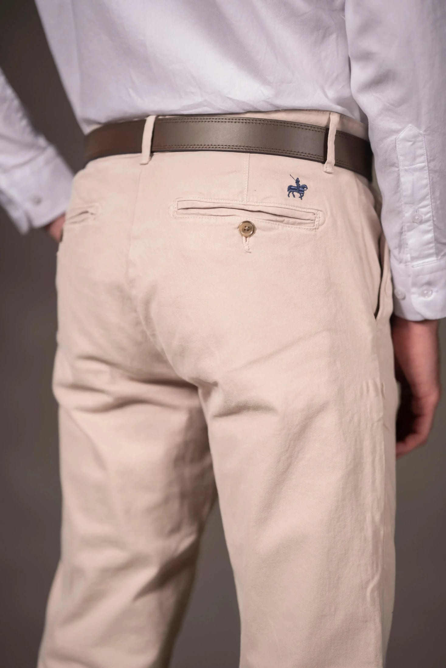 Pantalón Chino Taupe - imagen 3