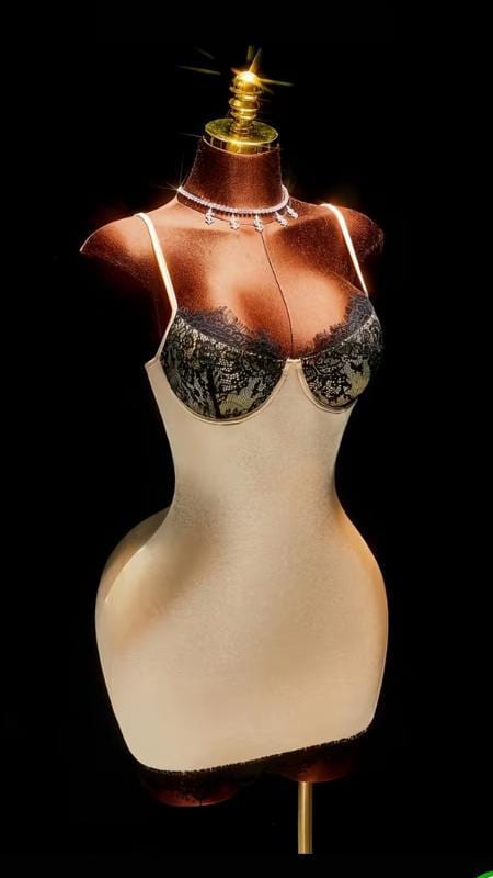 VESTIDO DORADO COPA EN BLONDA - imagen 4