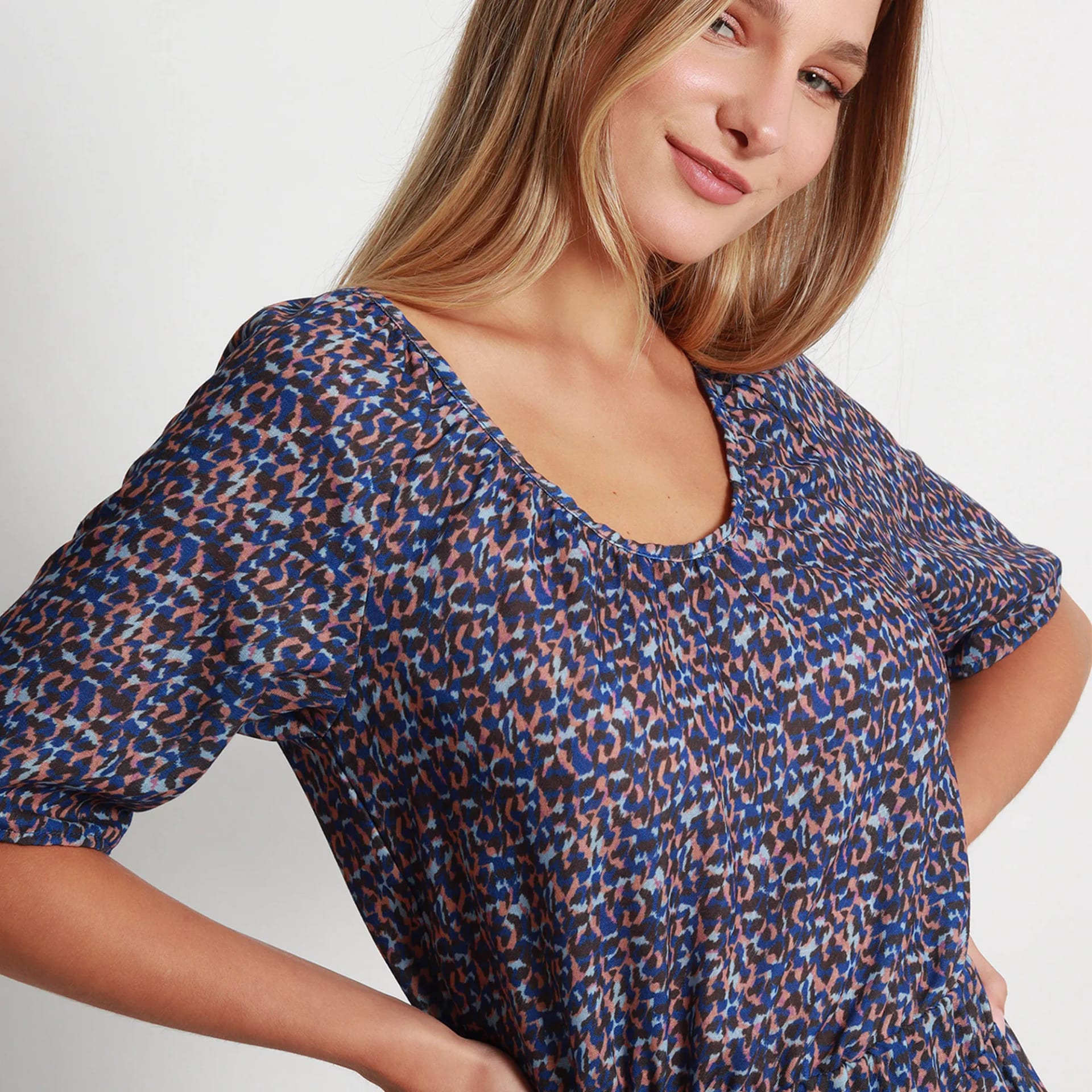 Vestido Cuello U Manga Corta - imagen 3