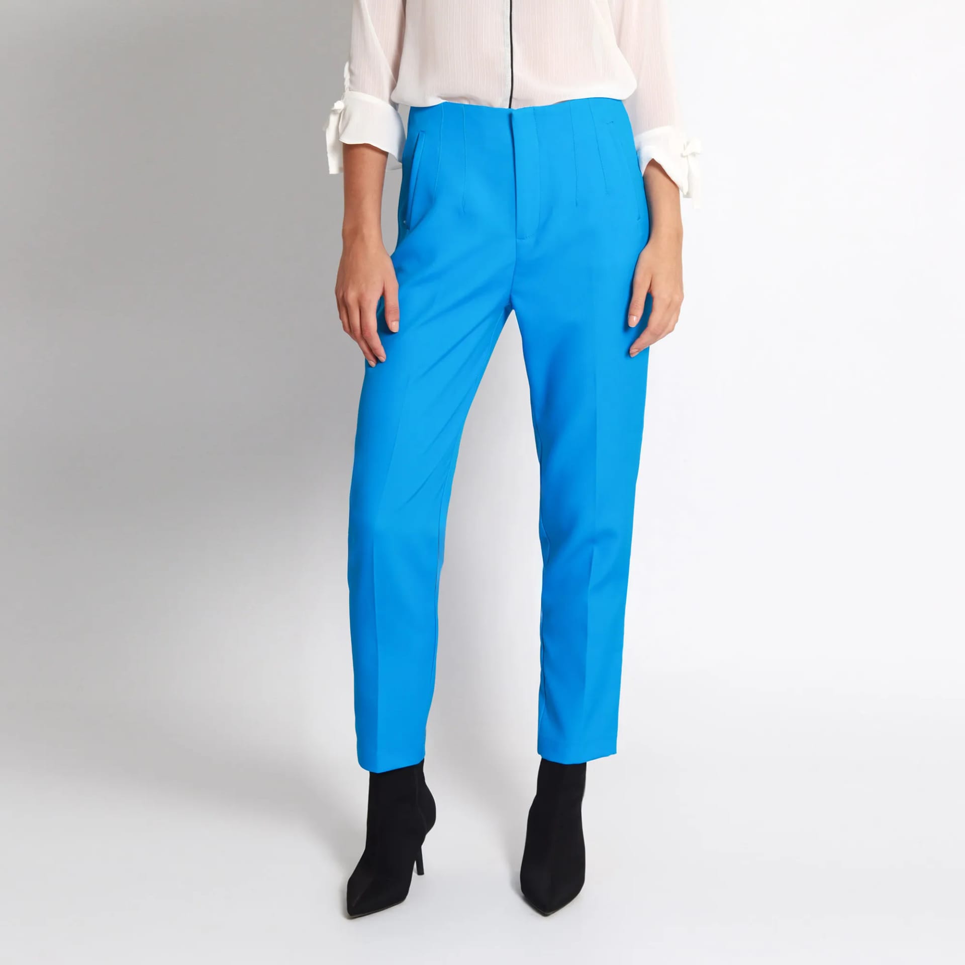 Pantalon Tiro Medio Bota Recta - imagen 4