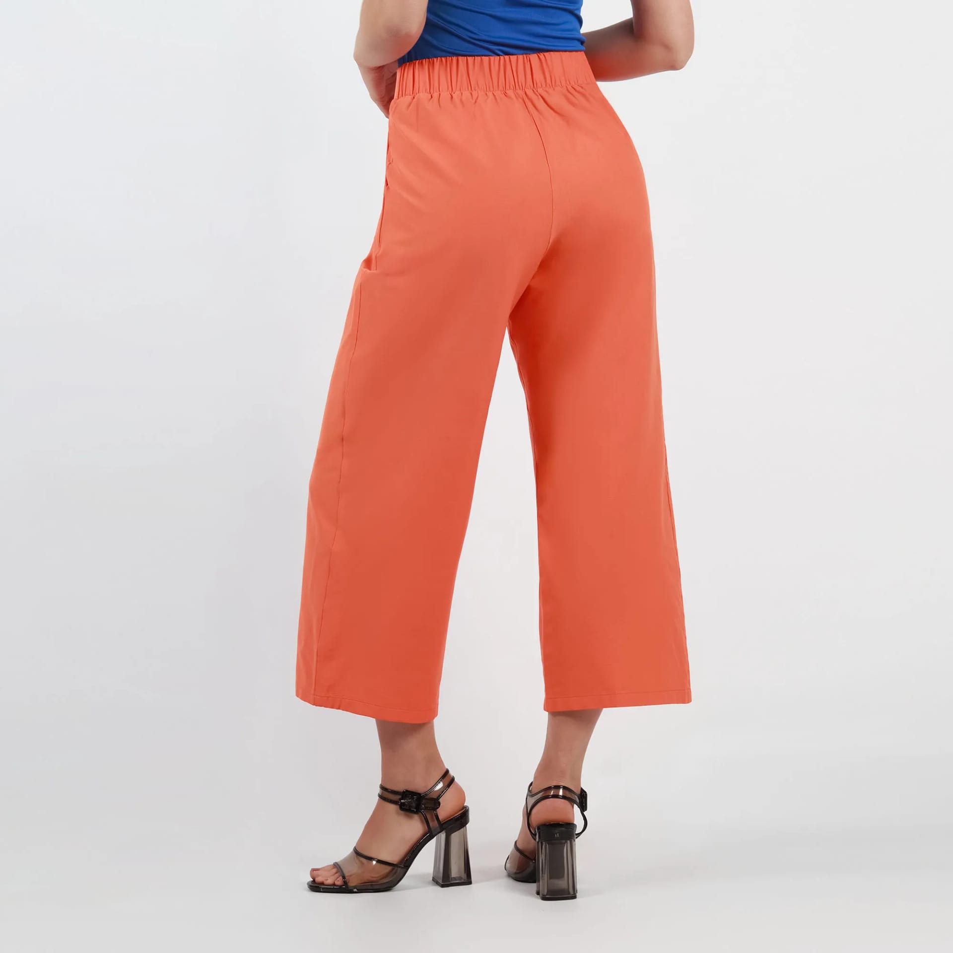 Pantalon Tiro Medio Bota Flare - imagen 8