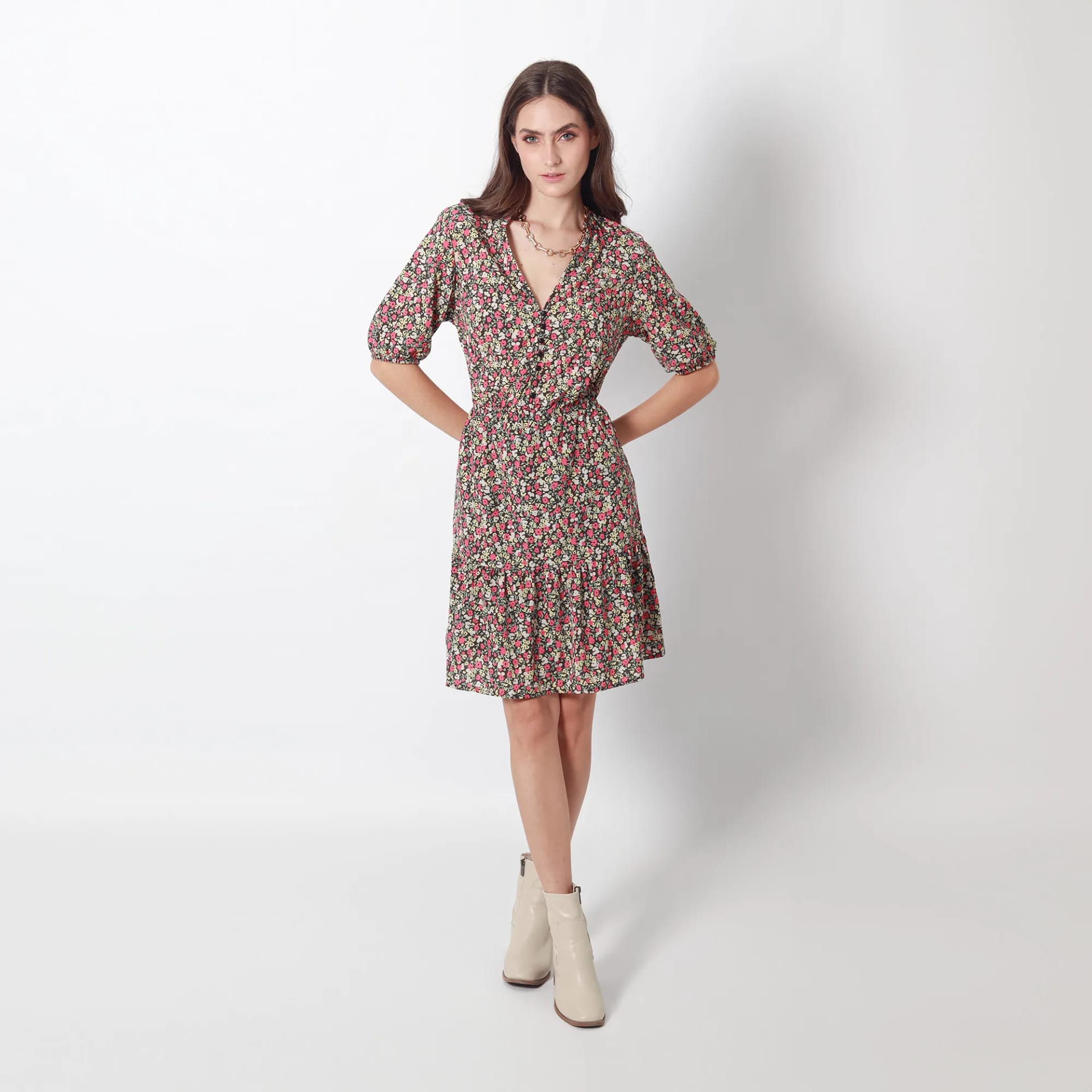 Vestido Cuello V Manga Corta - imagen 1