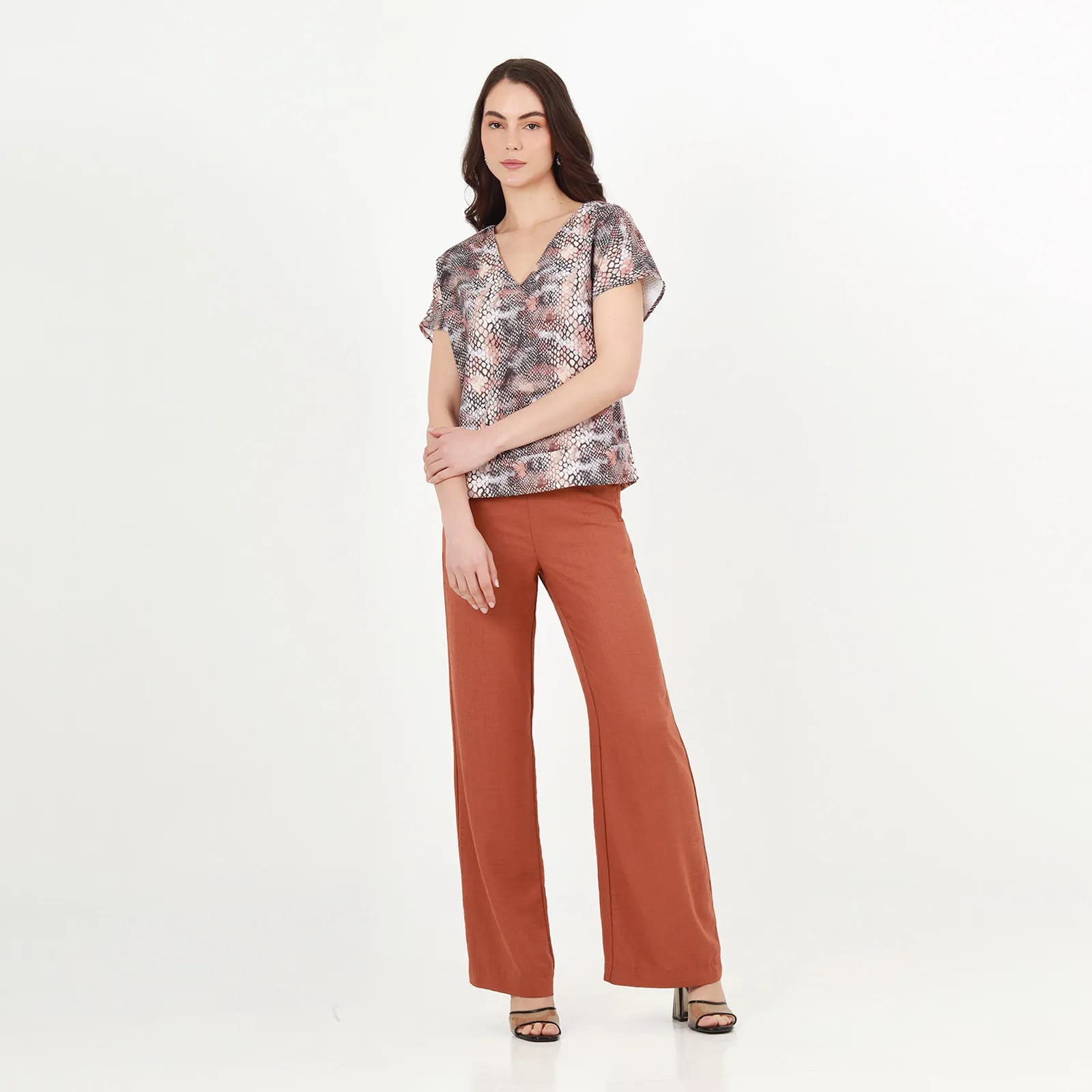 Blusa Cuello V Manga Corta - imagen 46