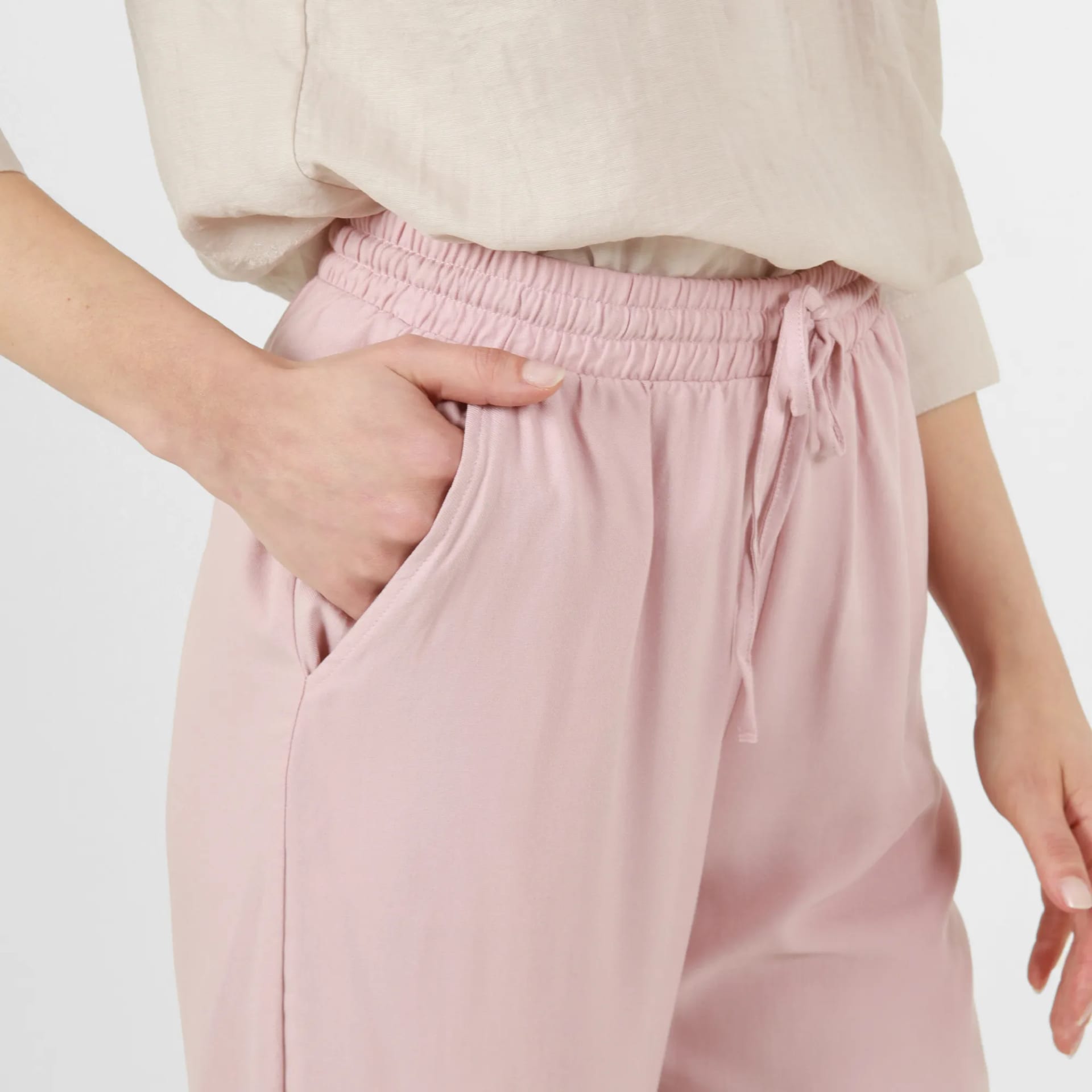 Pantalon Tiro Alto Bota Recta - imagen 3