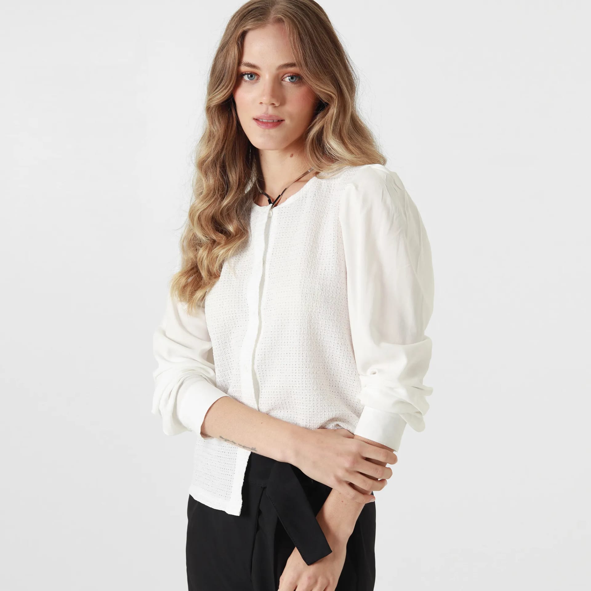 Blusa Cuello Redondo Manga Larga - imagen 5