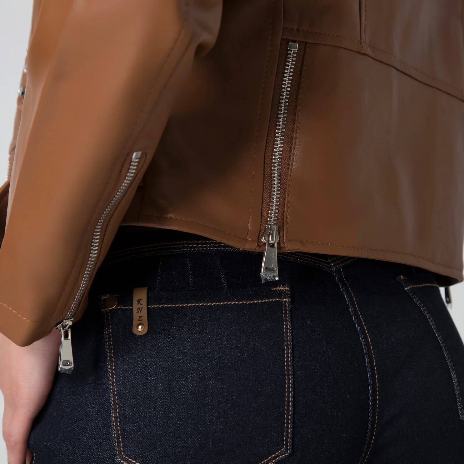 Chaqueta Sintetica Biker Crystal - imagen 9