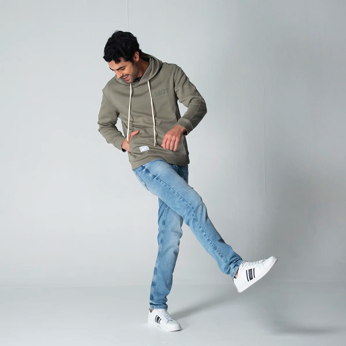 Buzo Hoddie Regular Tomks - imagen 7