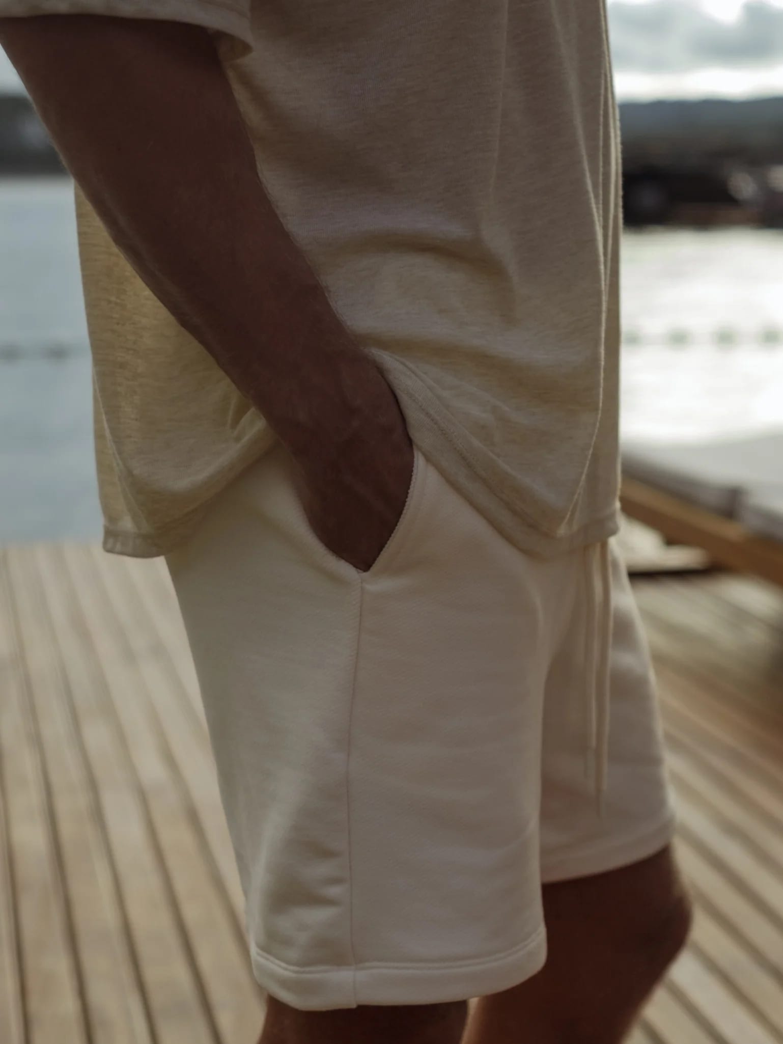 MEN COTTON MINIMAL SHORT - SEA SALT - imagen 23