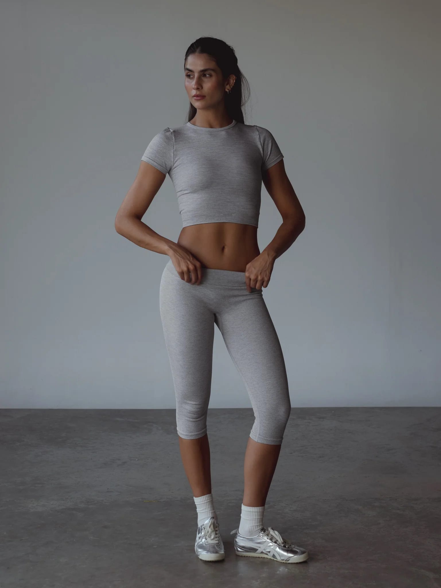BOLD SEAMLESS CAPRI - GRAY JASPE - imagen 7