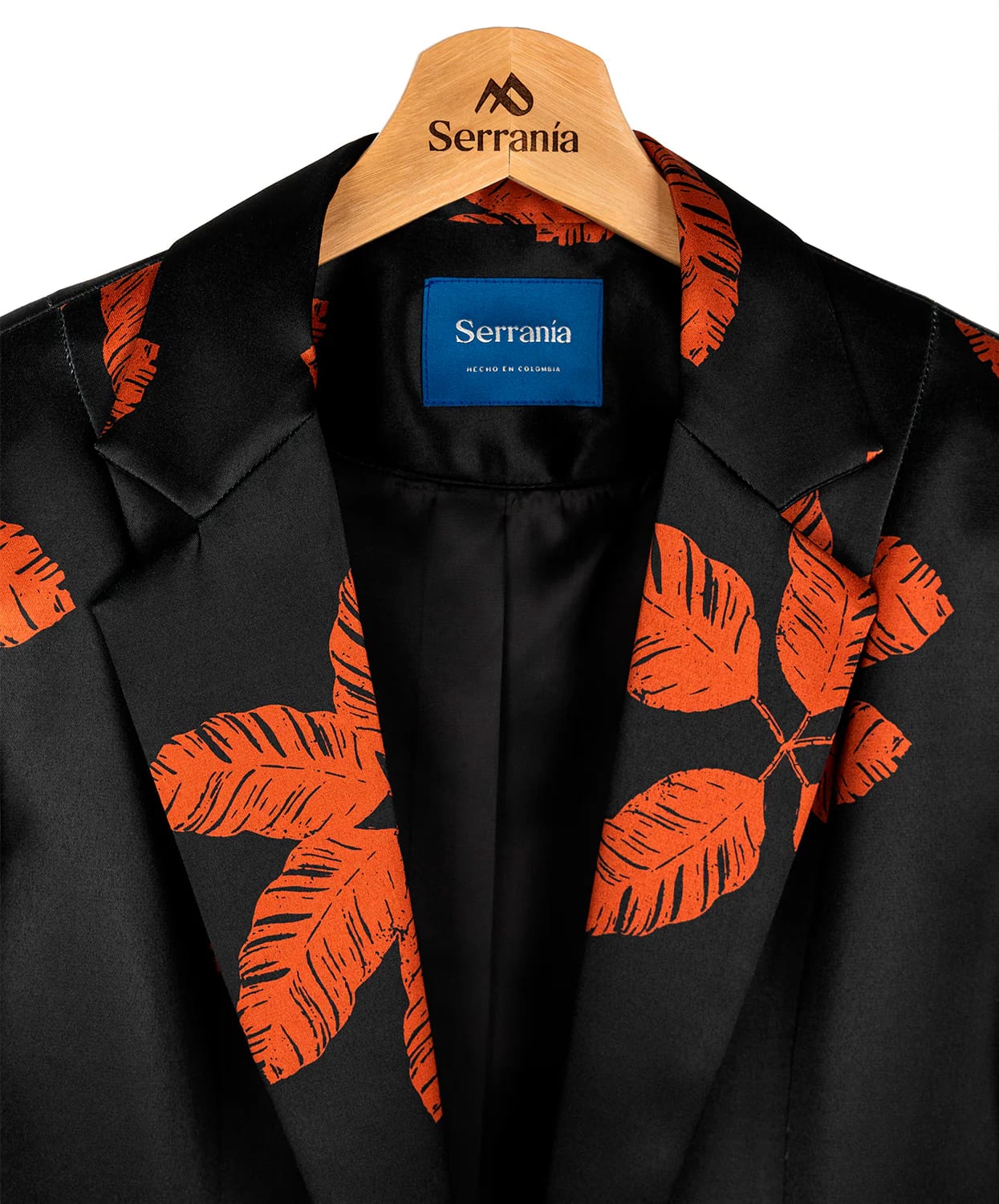 Blazer Flora Negro Cocora - imagen 8