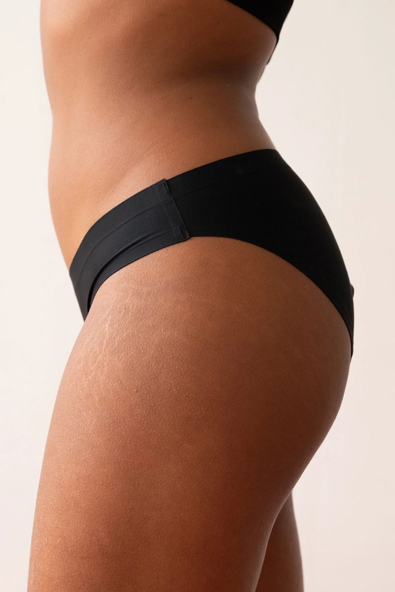 Calzones Menstruales  | Descaderado negro seamless - imagen 2