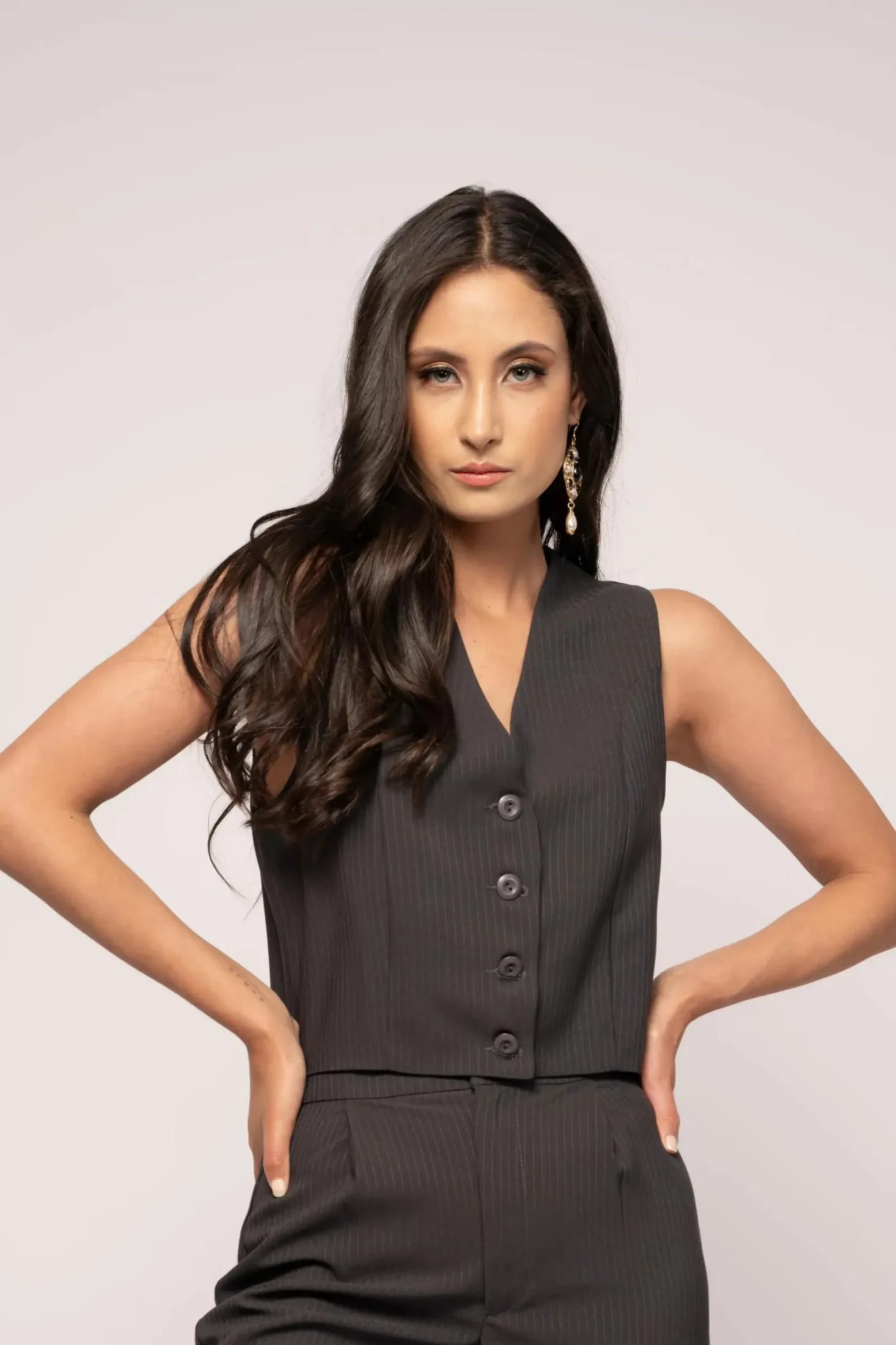 Chaleco Tailoring Raya Tiza Gris Oscuro - imagen 4