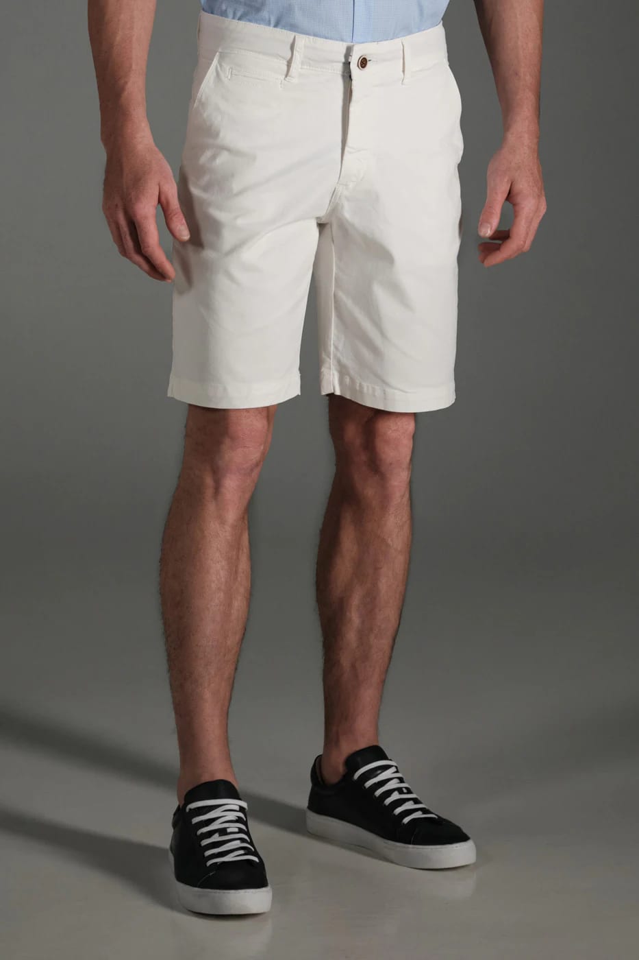Bermuda Chino Classic Beige Tiza - imagen 4