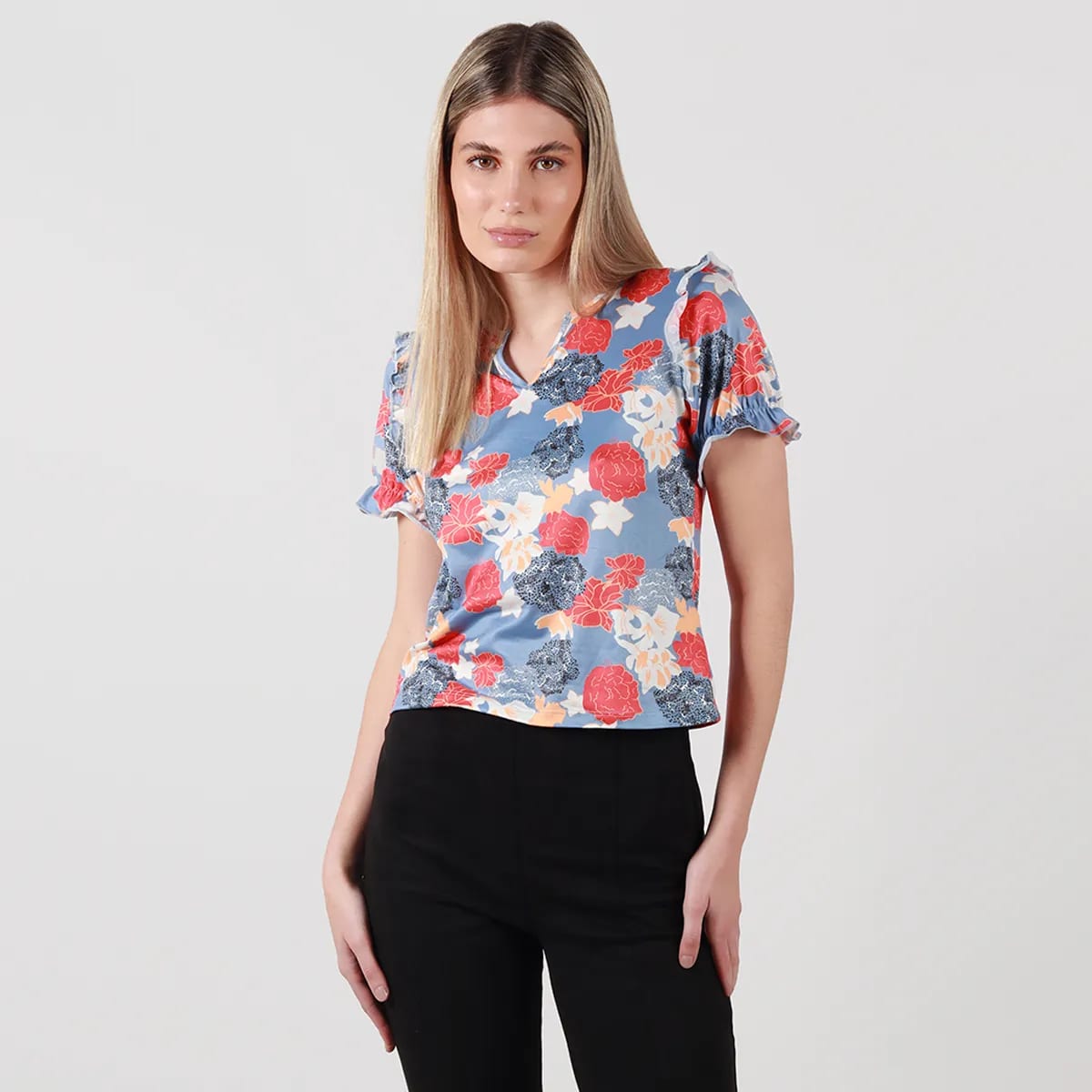 Camiseta cuello V manga corta - imagen 29