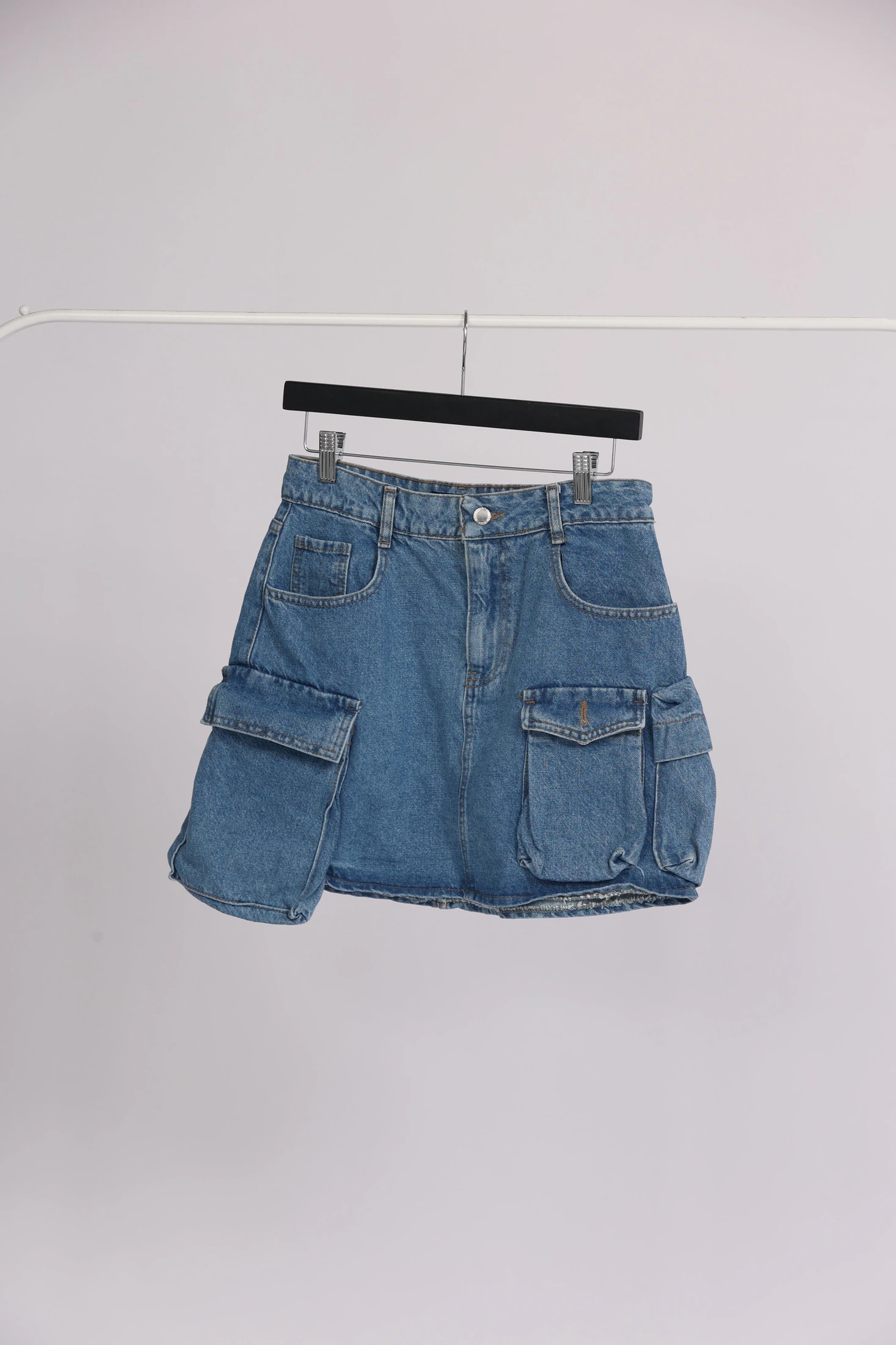 DENIM CARGO SKIRT - imagen 1