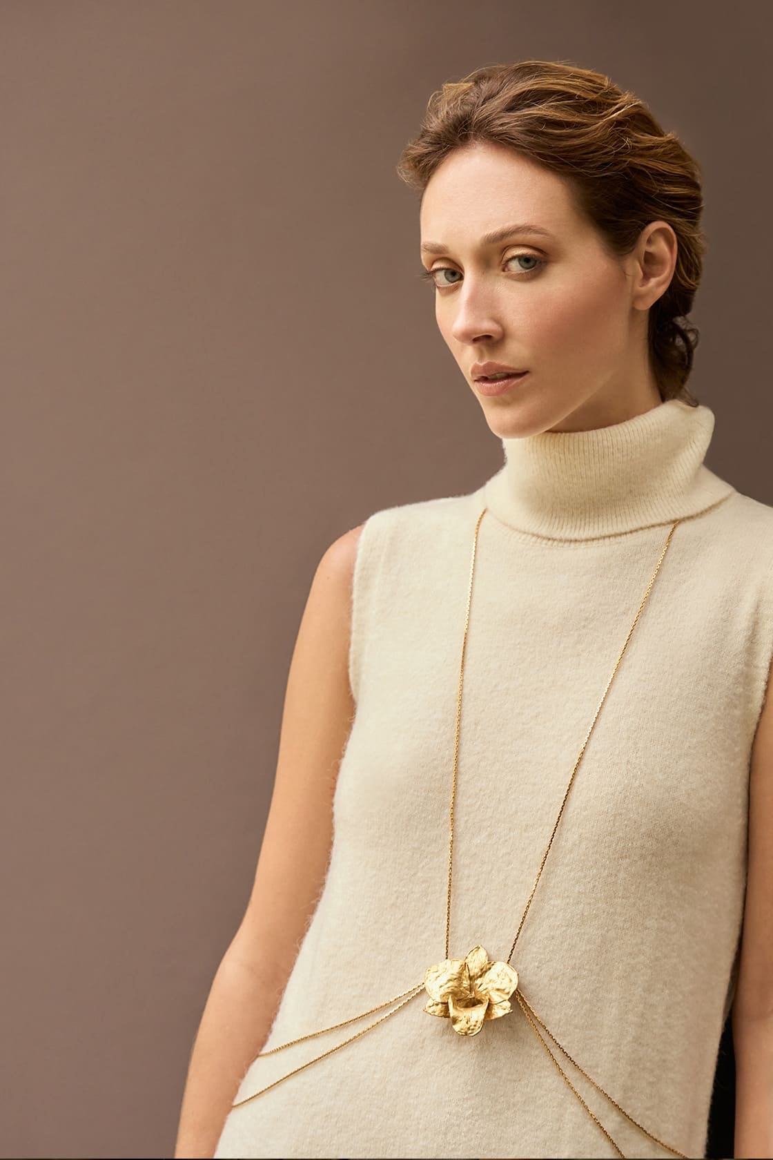 DENDROBIUM ORCHID AND LEAVE NECKLACE - imagen 1