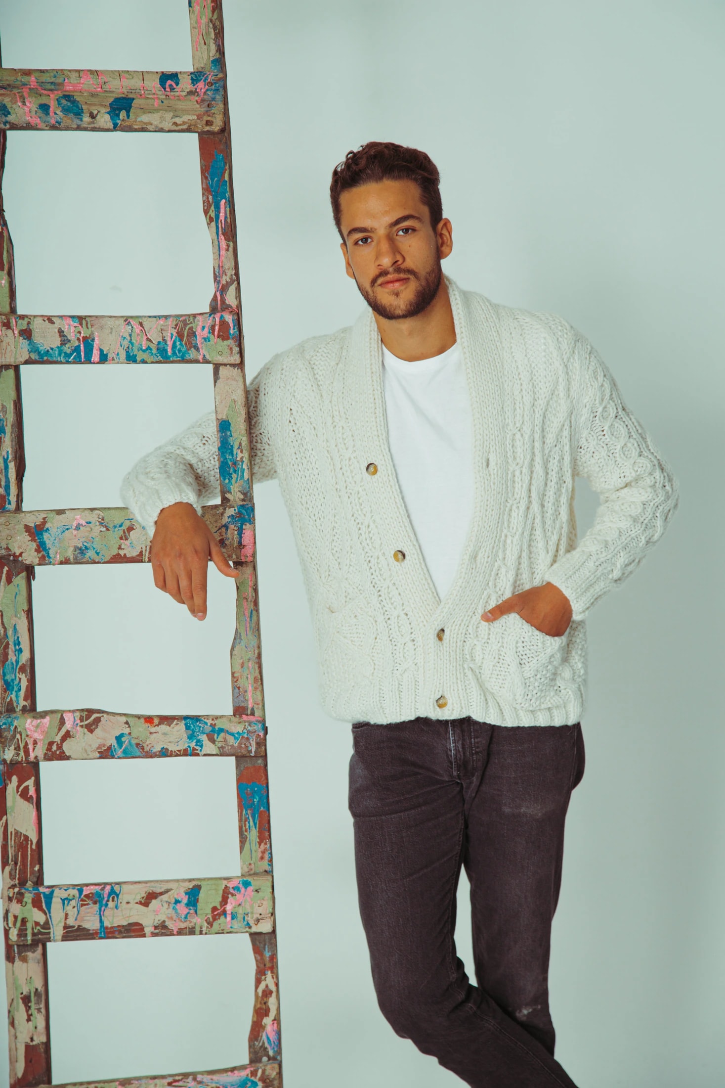 MATEO V-NECK BRAIDED KNIT SWEATER - imagen 1