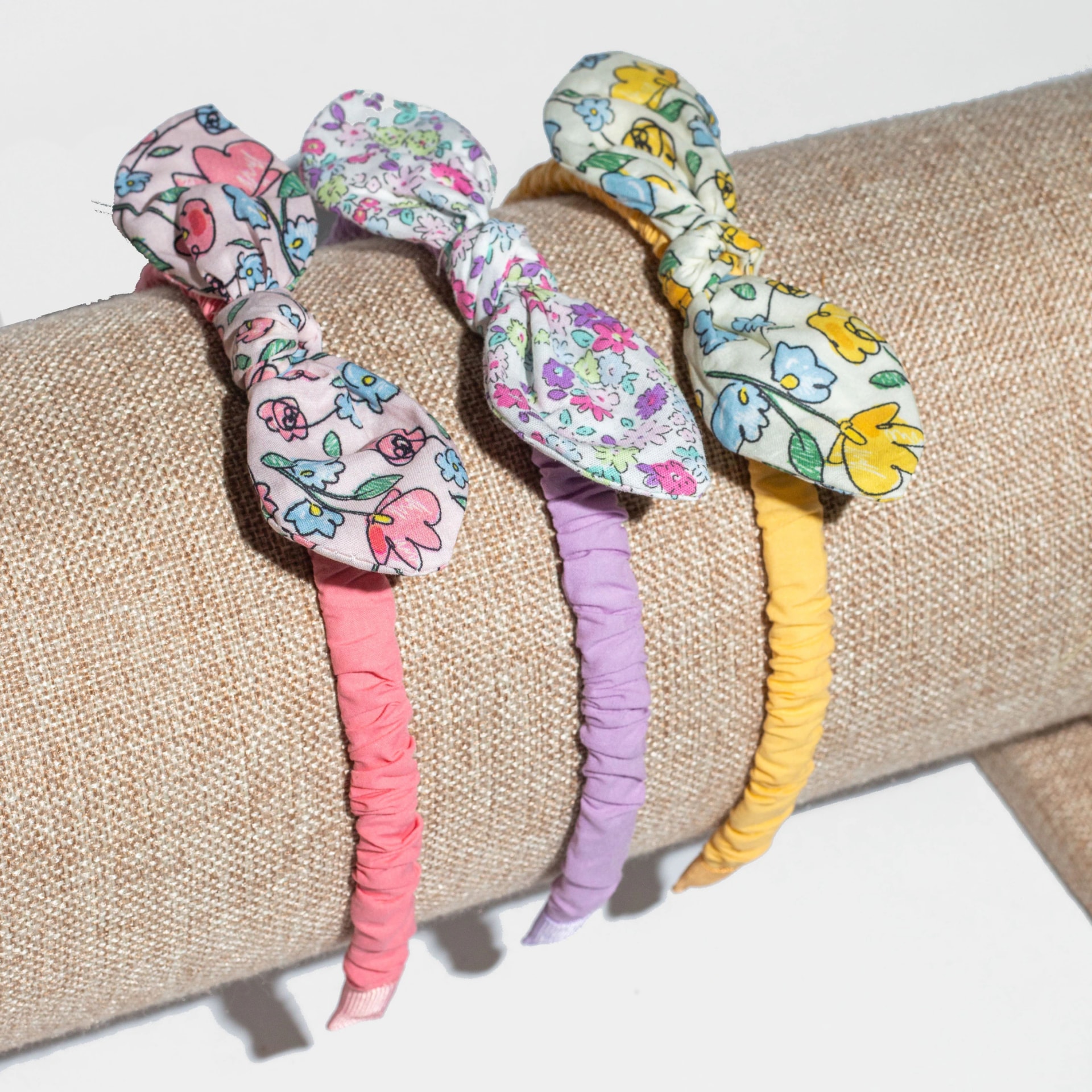 Diadema corbatin - imagen 1