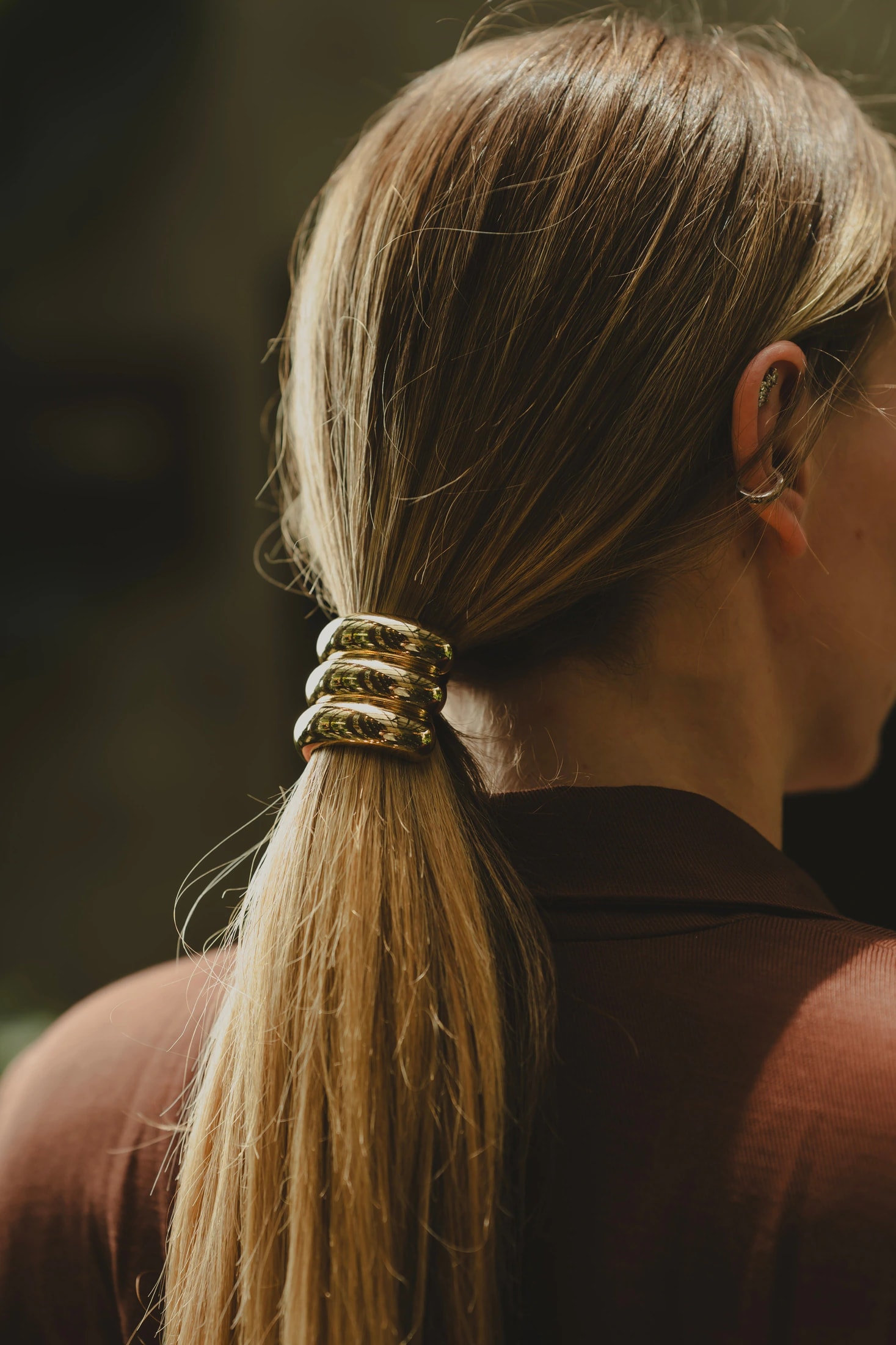 HAIR BUN GOLD - imagen 1