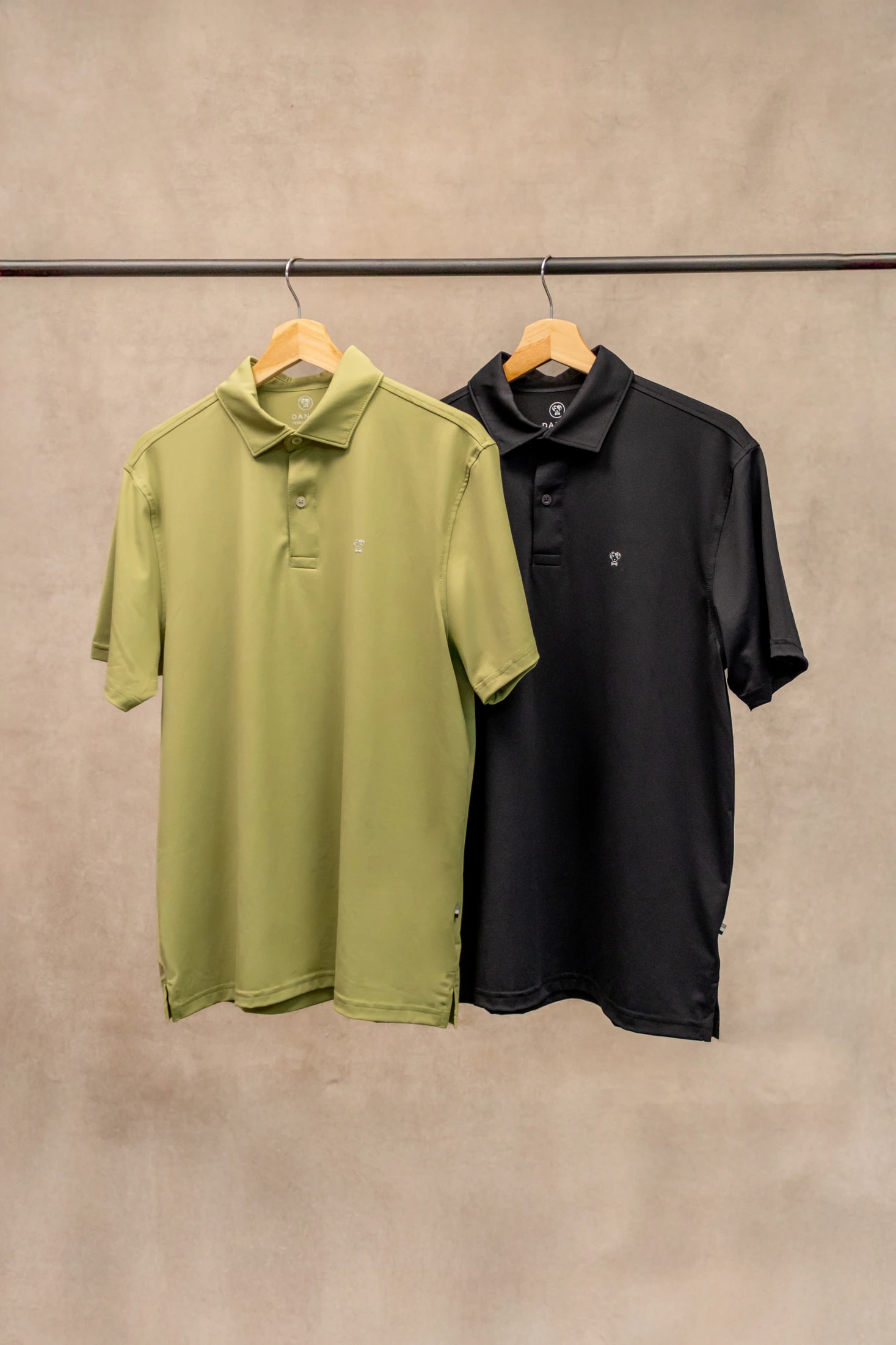 Bundle 2 Polos Performance Antiarrugas | 15% OFF - imagen 1