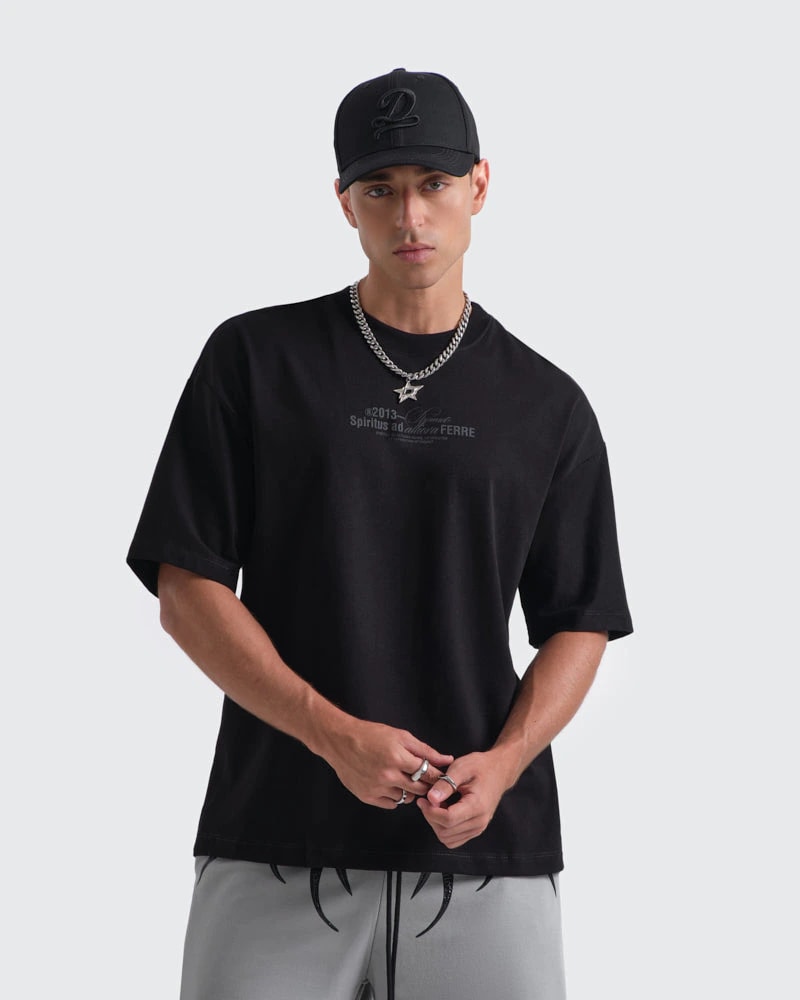Camiseta Negra Oversize Spirit Keeper - imagen 1