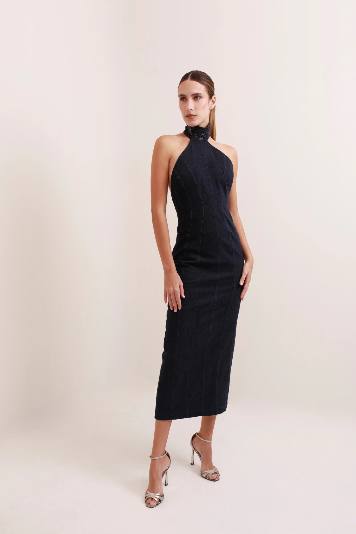 Iman Denim Embroidered Dress - imagen 1