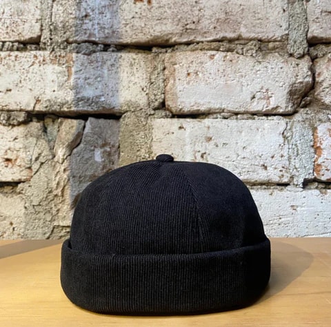 Gorra Clásica en Corduroy Para Hombre Vinotinto - imagen 1