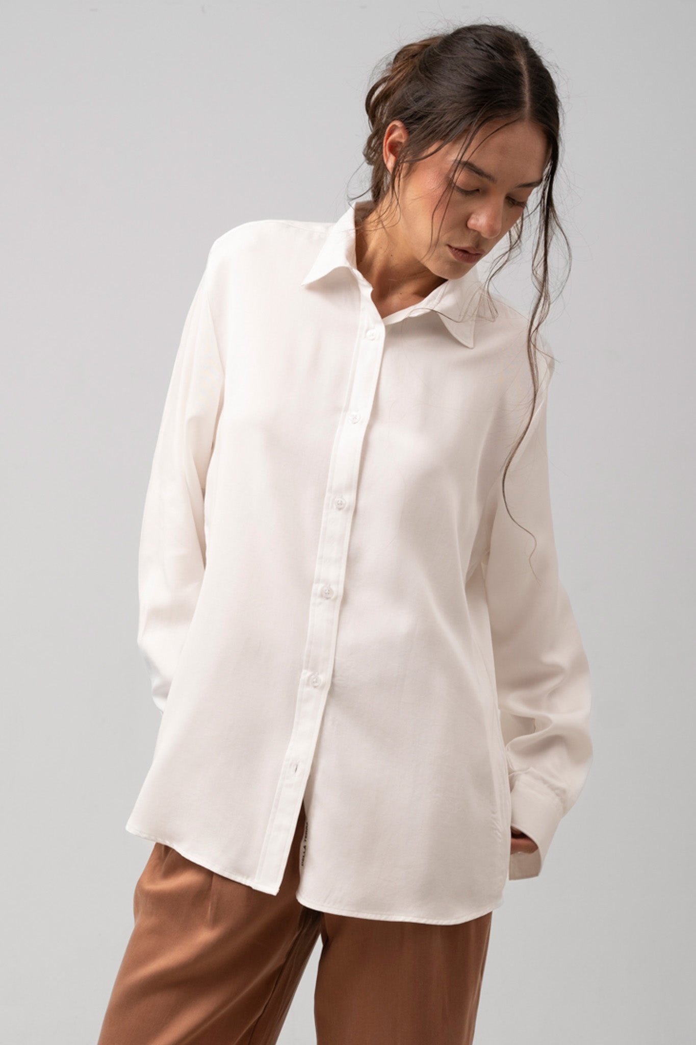 The Flirty Tencel Buttondown - imagen 1