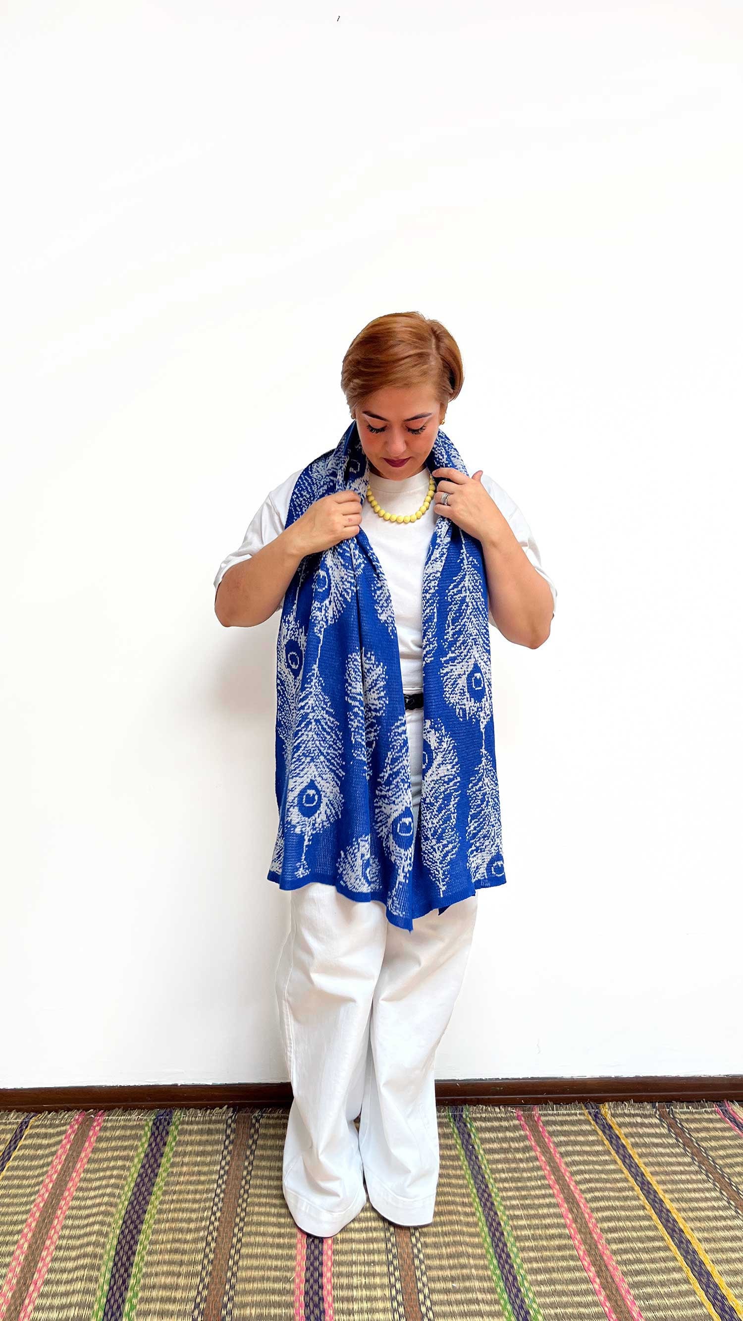 Chal Plumas - azul rey y gris claro - imagen 1