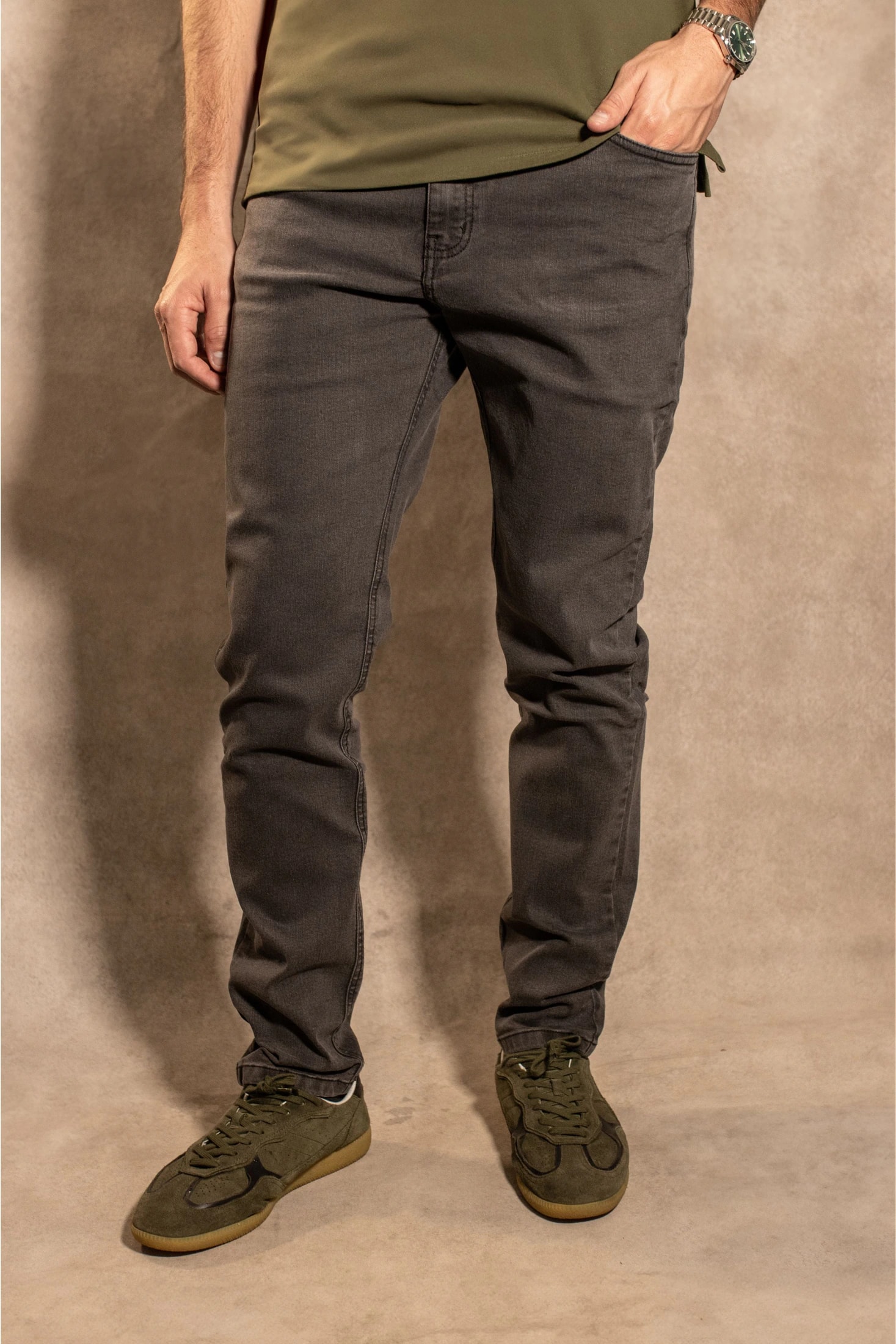 Jean Elastico Gris Oscuro - Slim Fit - imagen 1