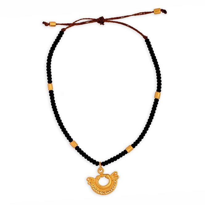 Pulsera Cristal Checo Mini Negra y Dije Mini Nariguera Serpiente dos Cabezas Tairona - imagen 1