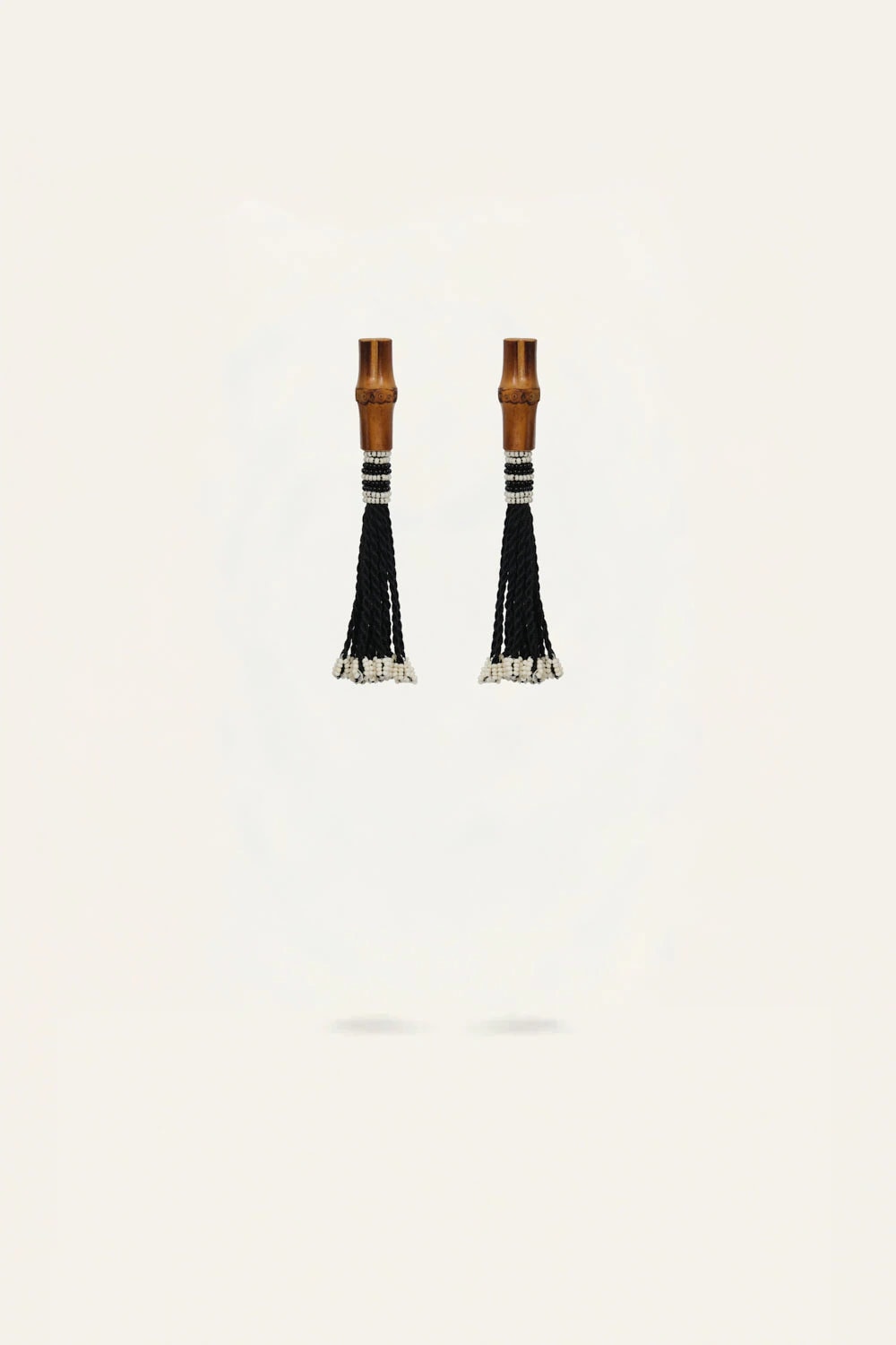 Gaucho Of The Bamboo Road Earrings - imagen 1
