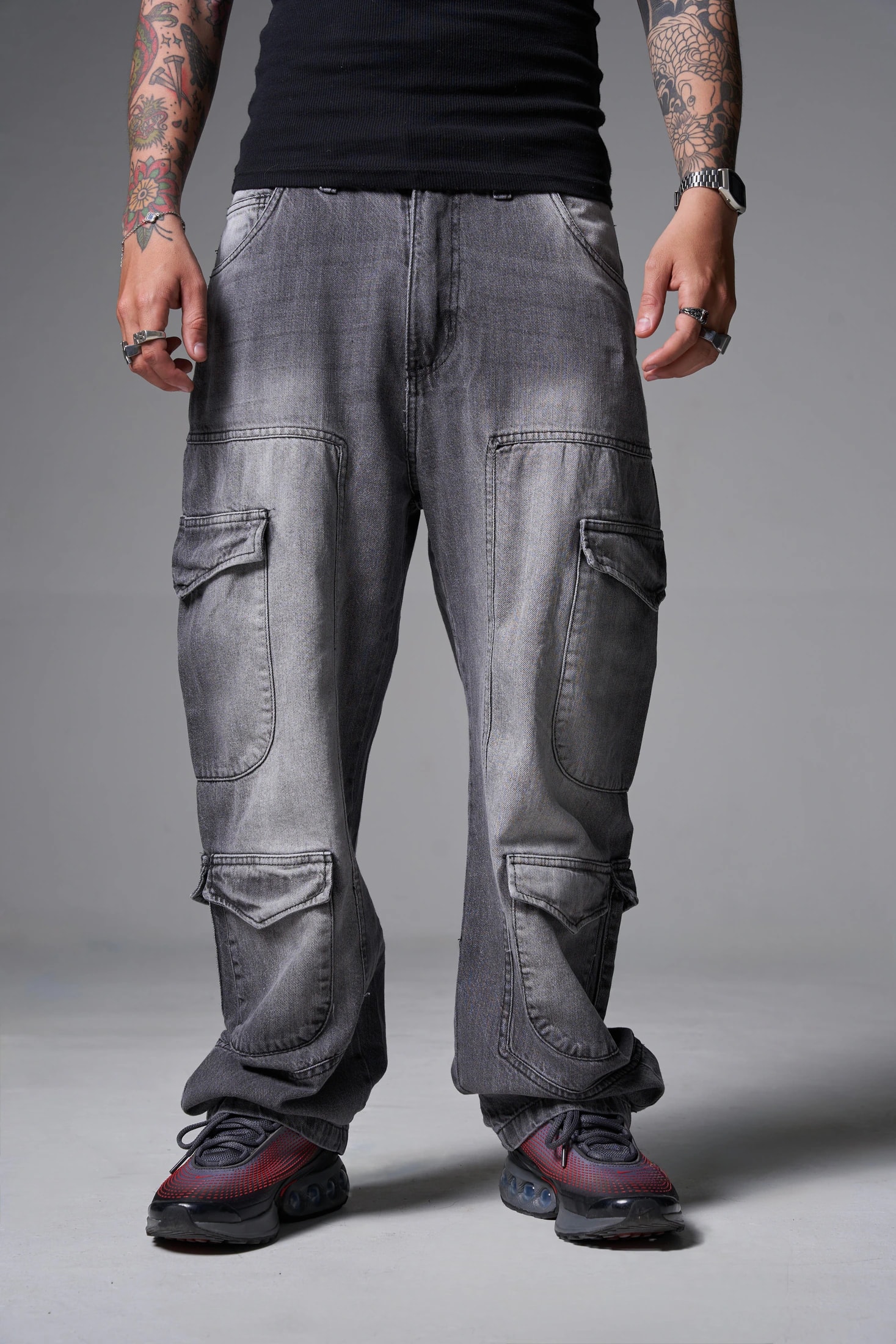 JEANS BAGGY 8 BOLSILLOS PARCHE GRIS CLARO - imagen 1