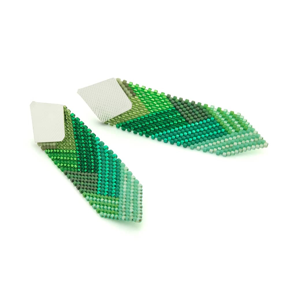 ARETES MEZCLA DE PLUMAS - imagen 1