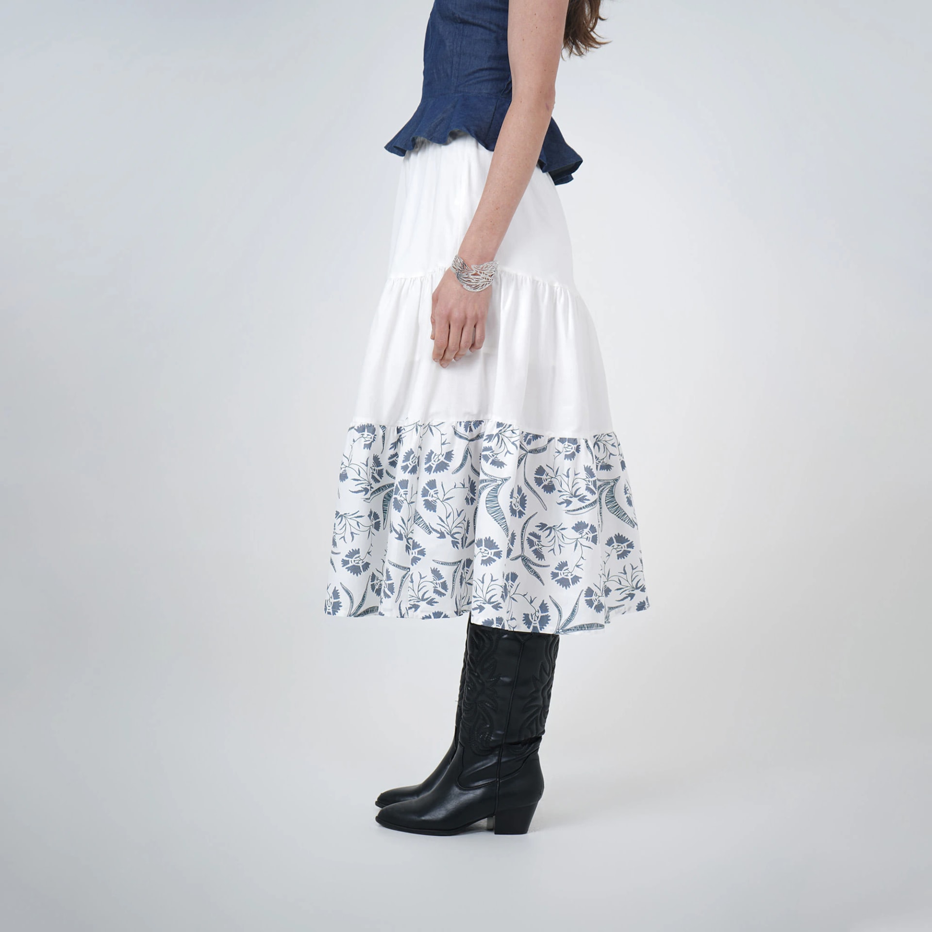 Falda larga silueta en a con estampado flores - imagen 1