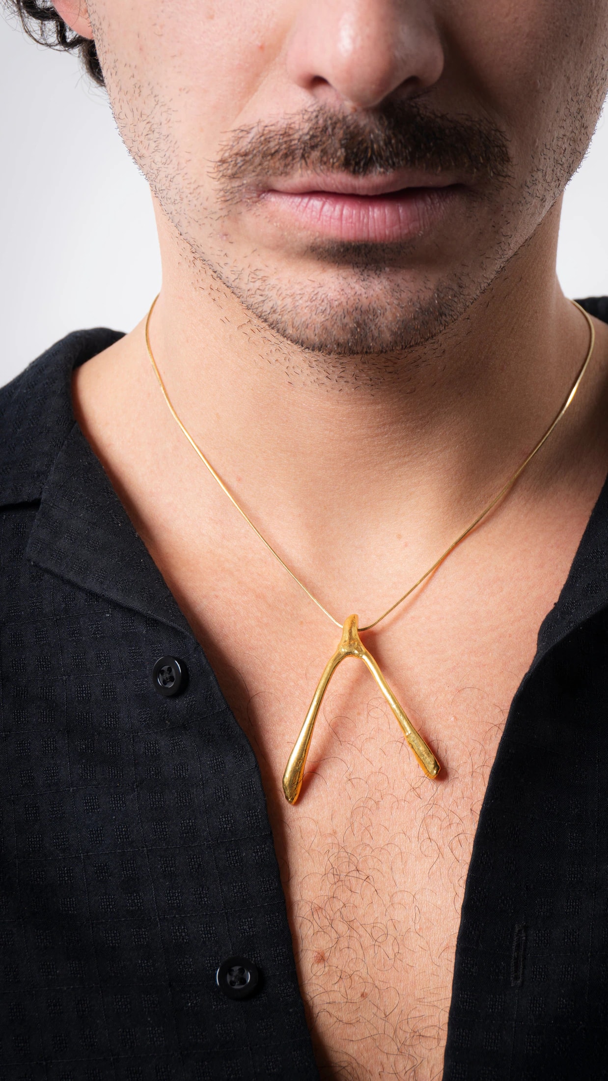 FORTUNE BONE NECKLACE - imagen 1