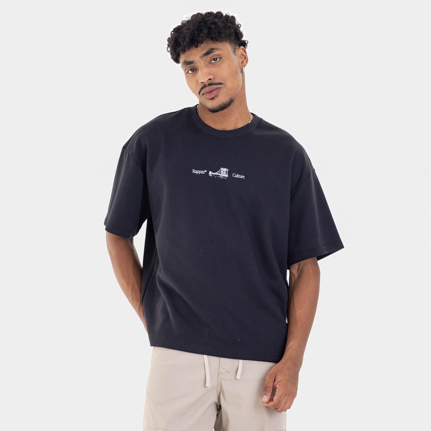 Boxy Fit Tee Brooklyn Bridge Negro - imagen 1