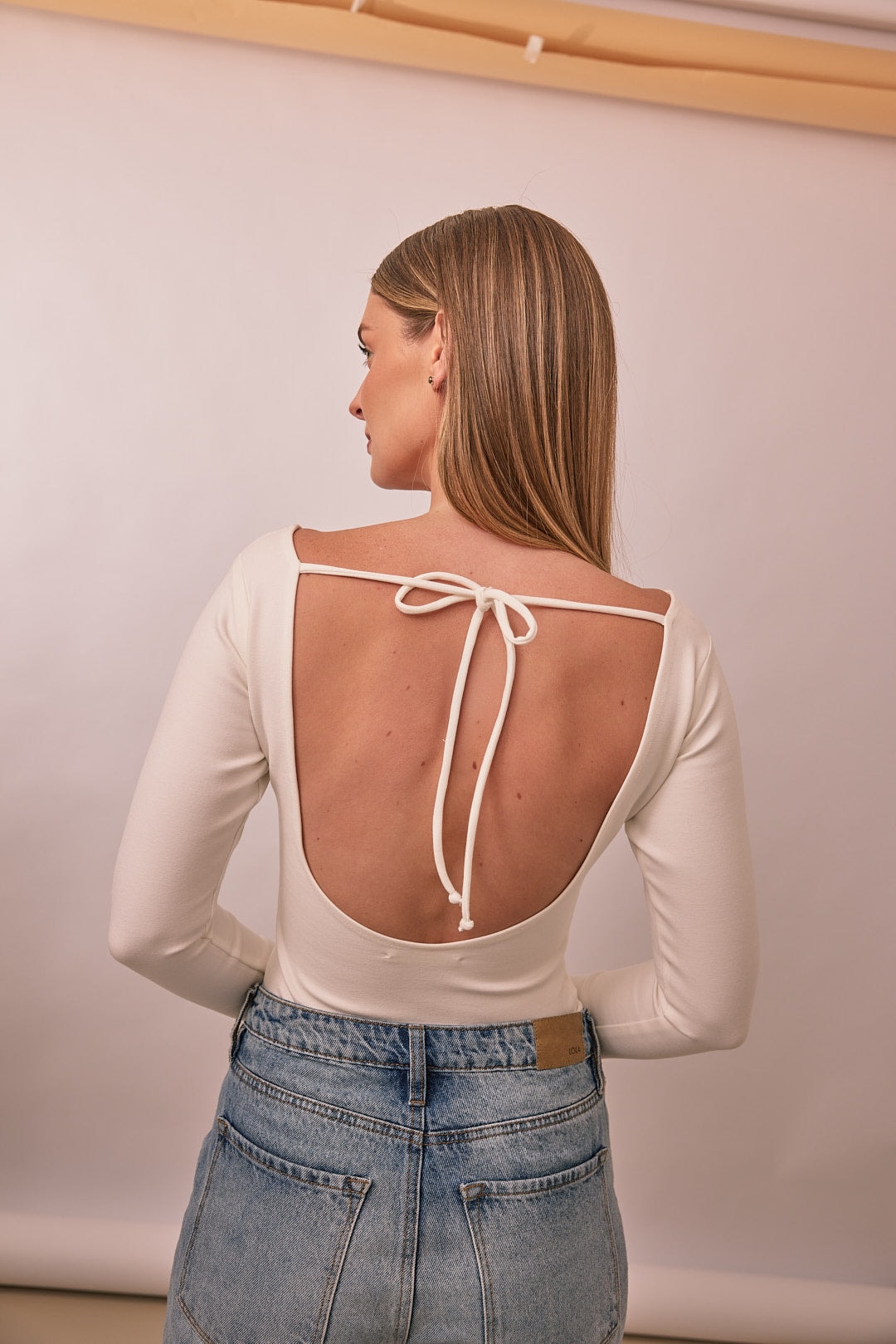 Penelope Body in White - imagen 1