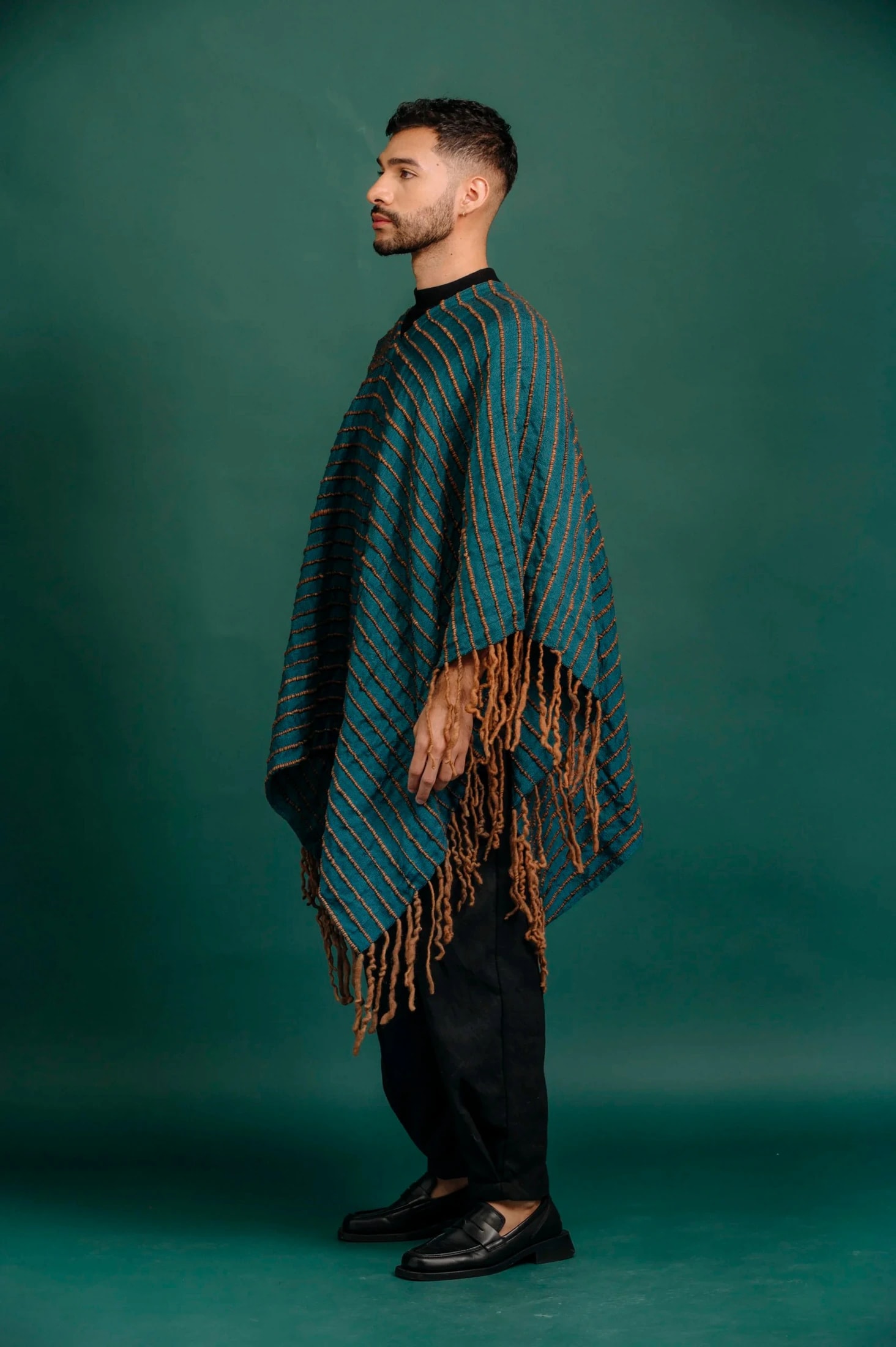 Poncho Raíces - imagen 1