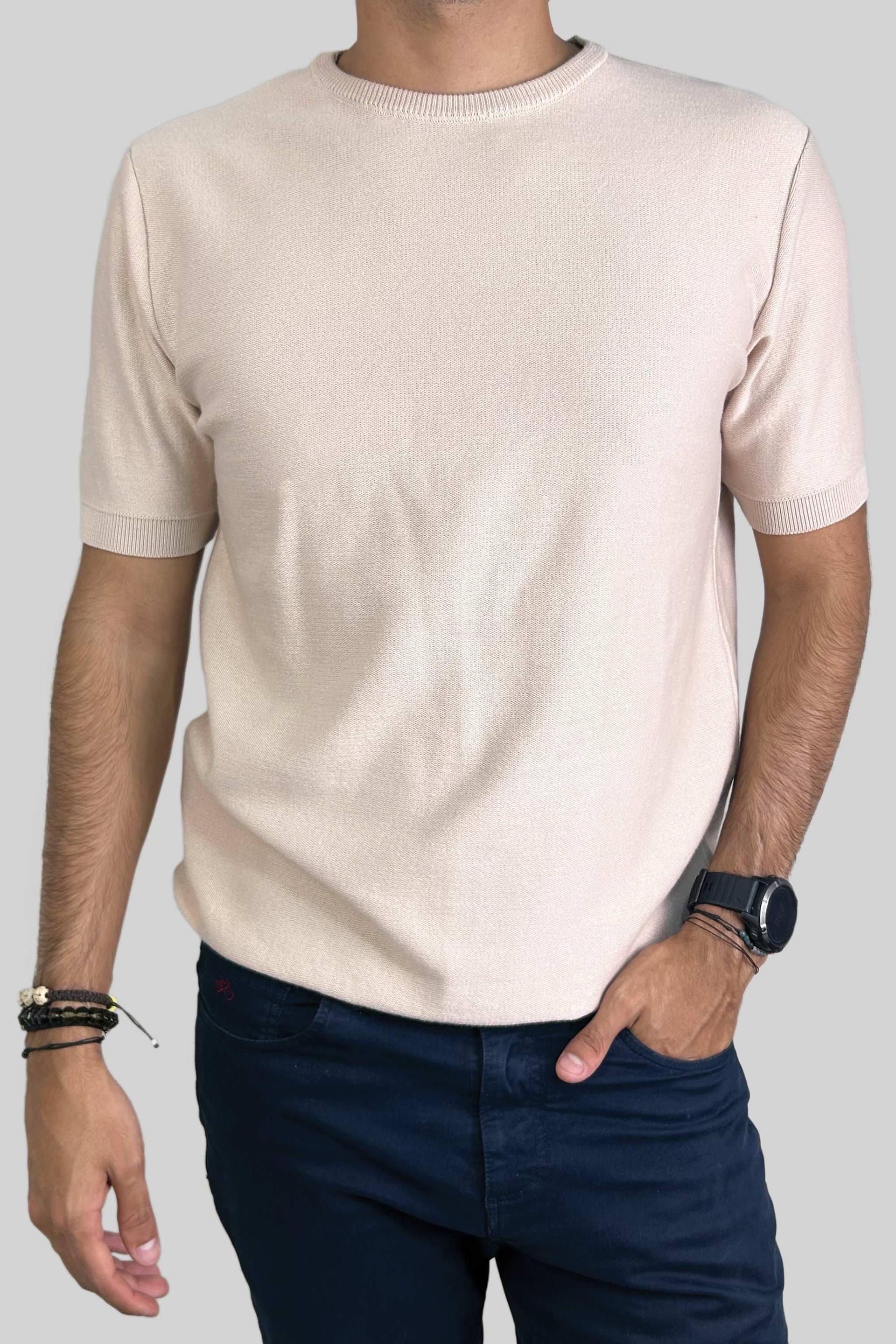 CREW NECK TEJIDA BEIGE - imagen 1