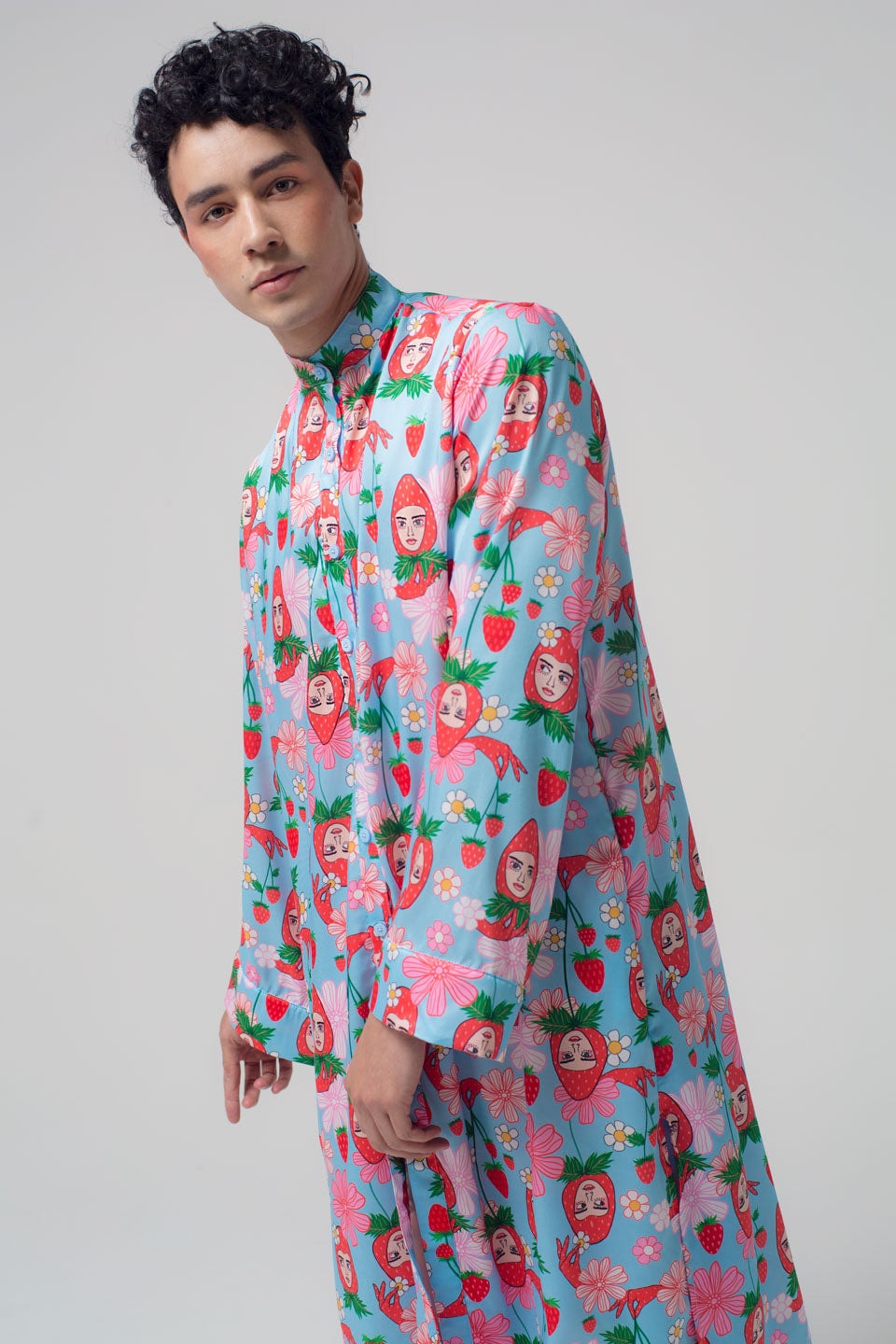 Blusón Unisex / Fresas con crema - imagen 1